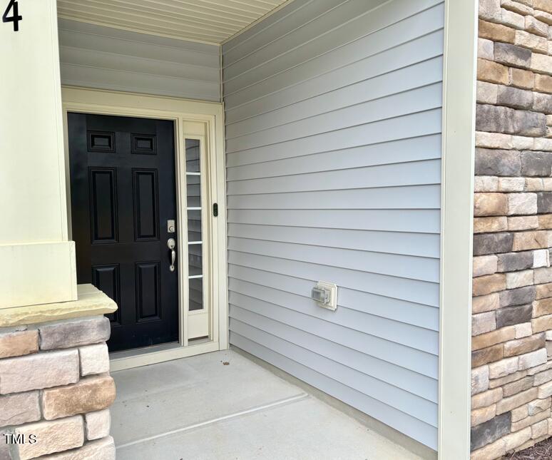84 Creekhaven Drive 80