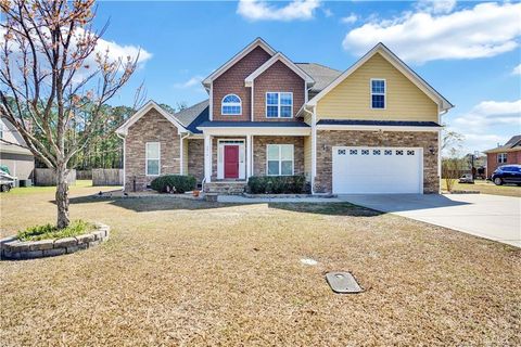 2816 Sand Trap Lane Hope Mills NC 28348