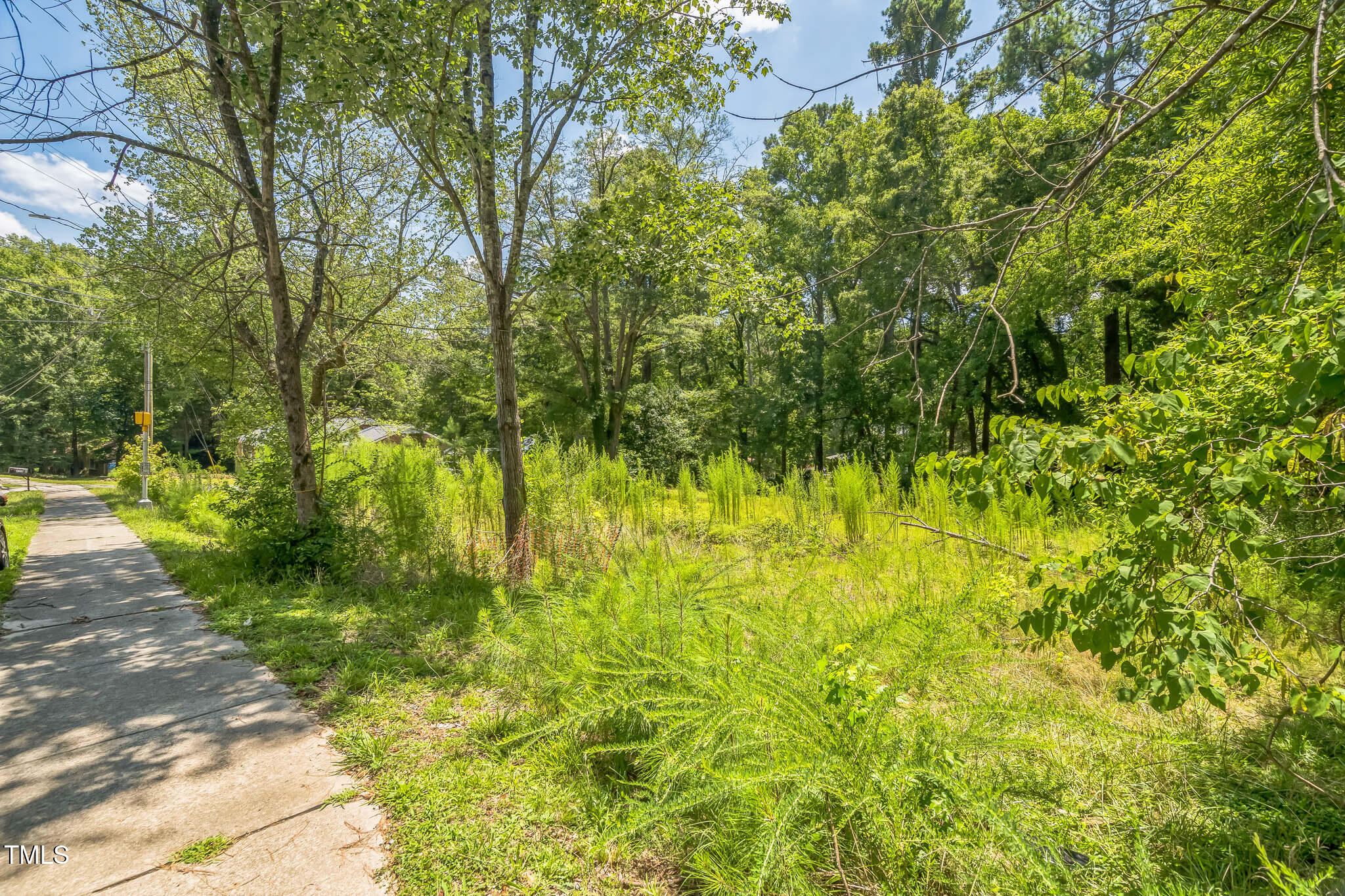 115 N Estes Drive