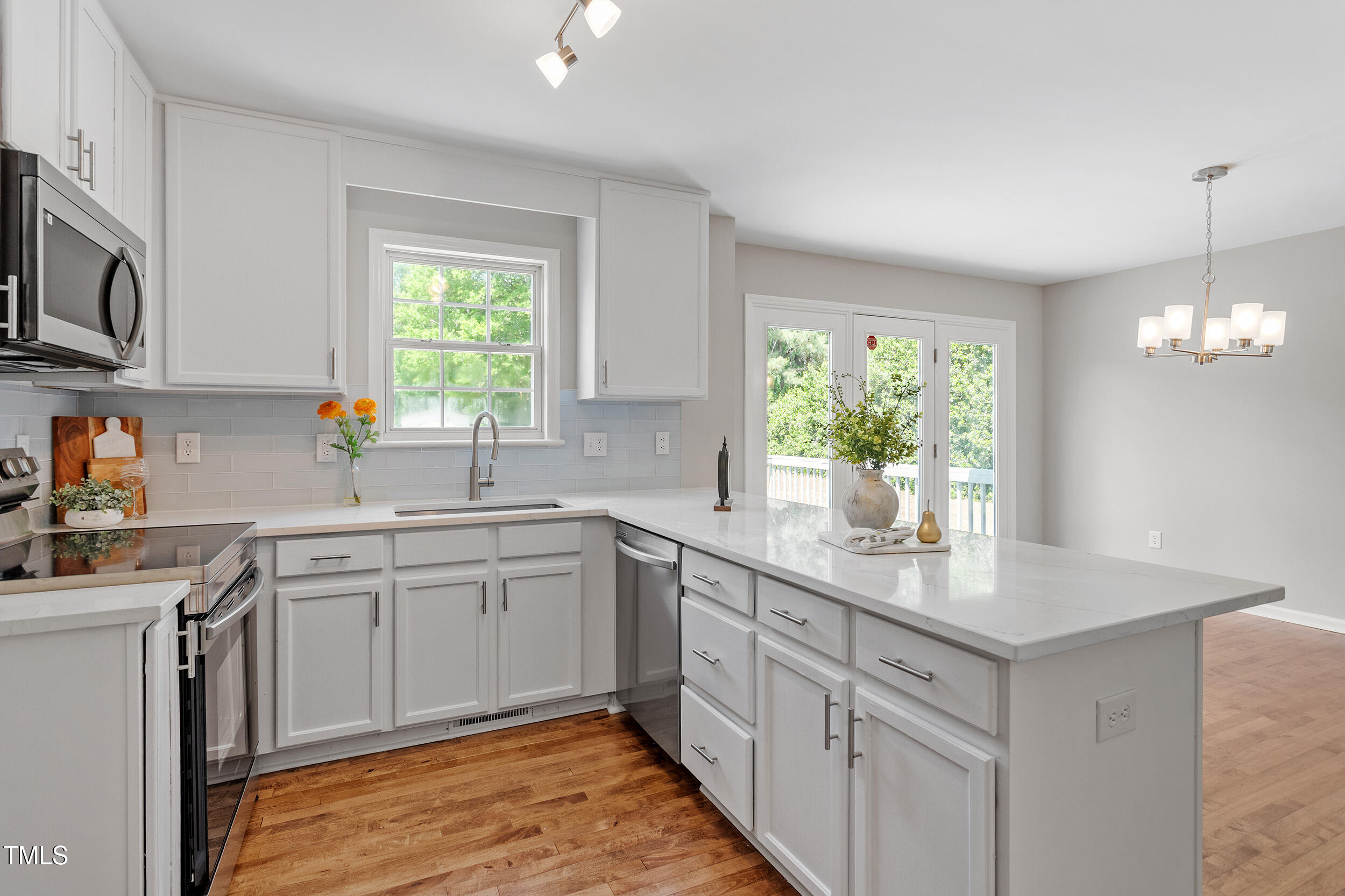 5612 Sandy Trail Drive