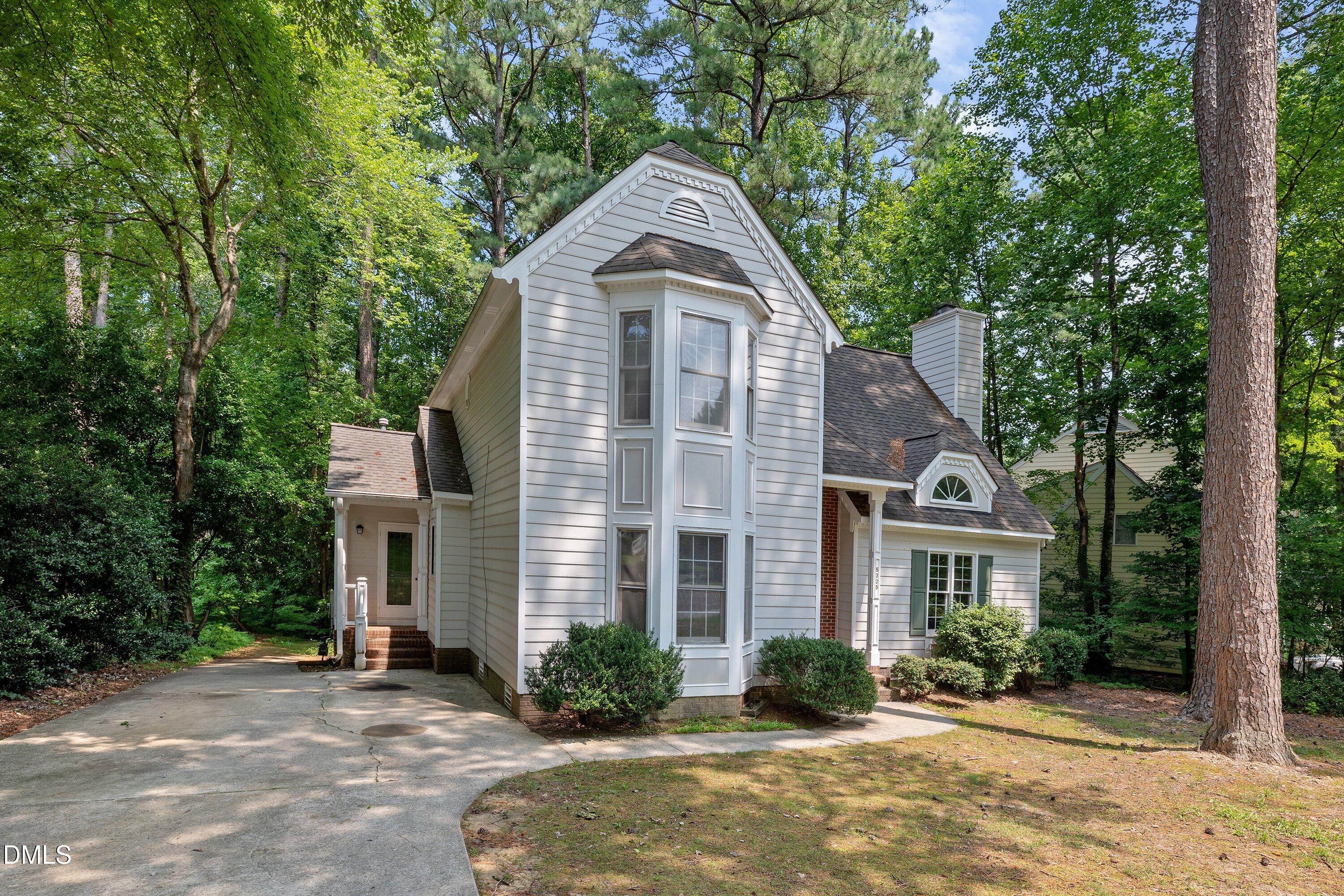 5325 Fairmead Circle