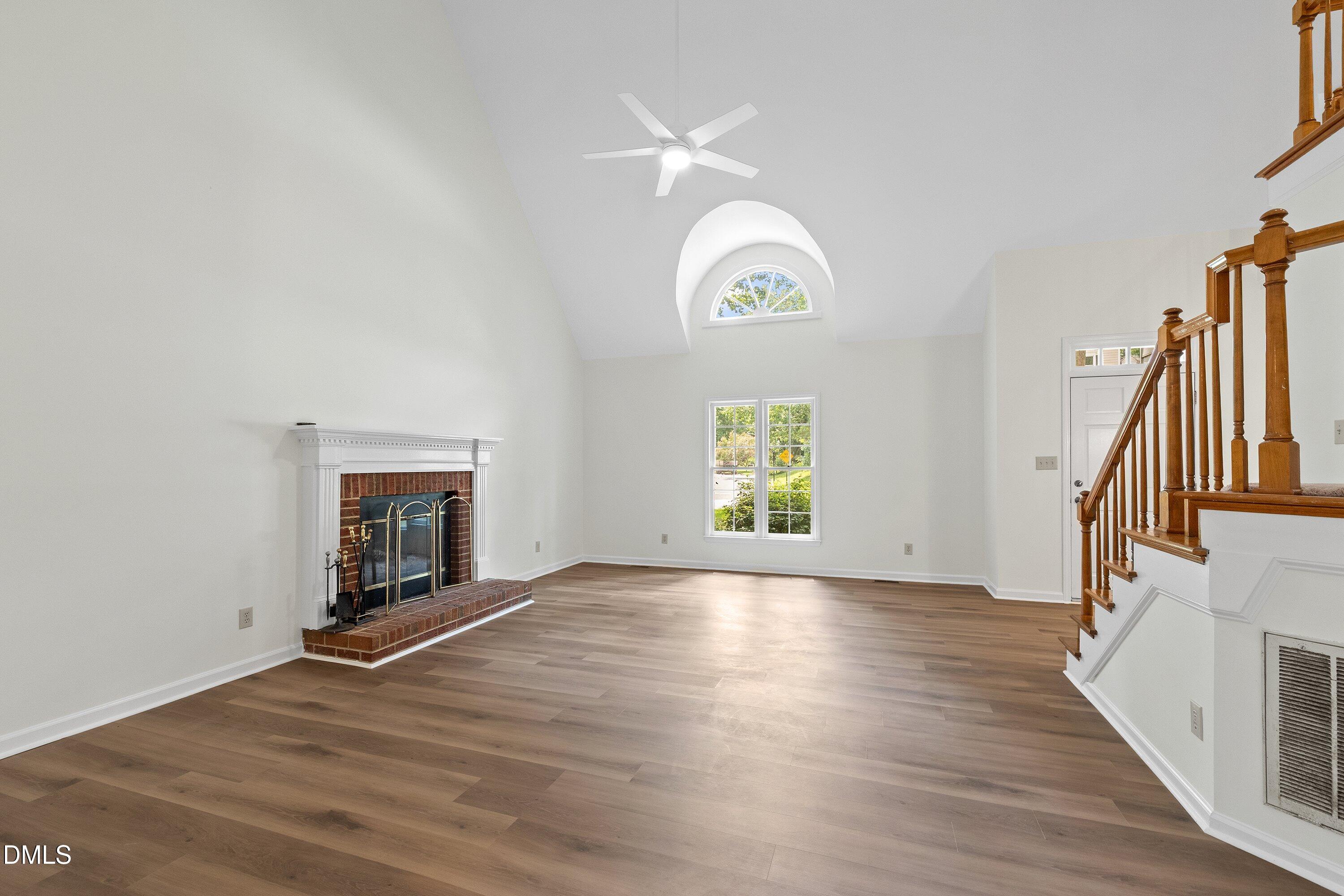 5325 Fairmead Circle
