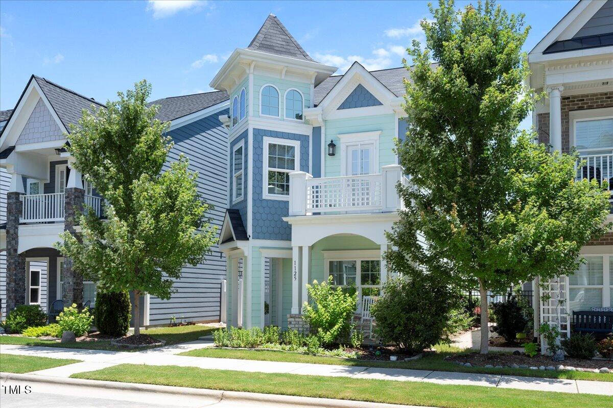 1125 Russet Lane