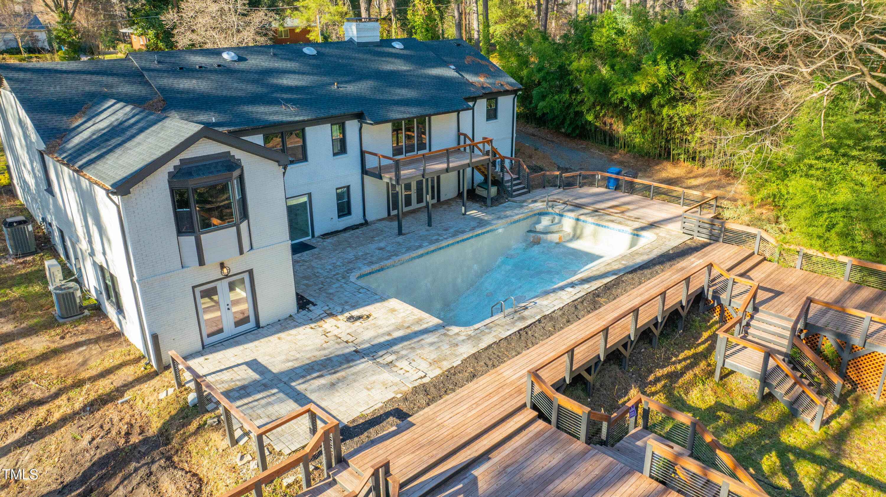 72 Beverly Drive