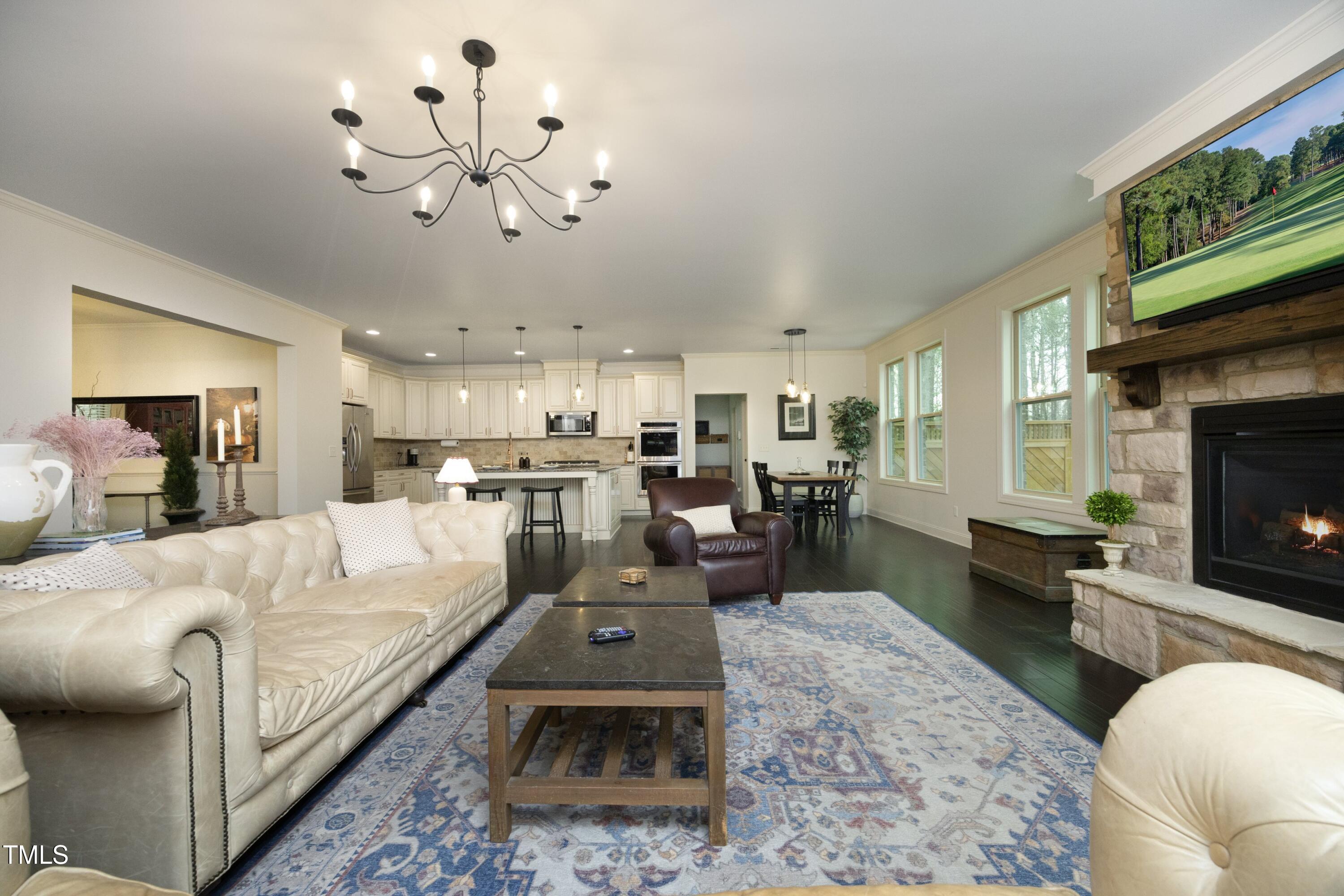 156 Stoney Creek Way