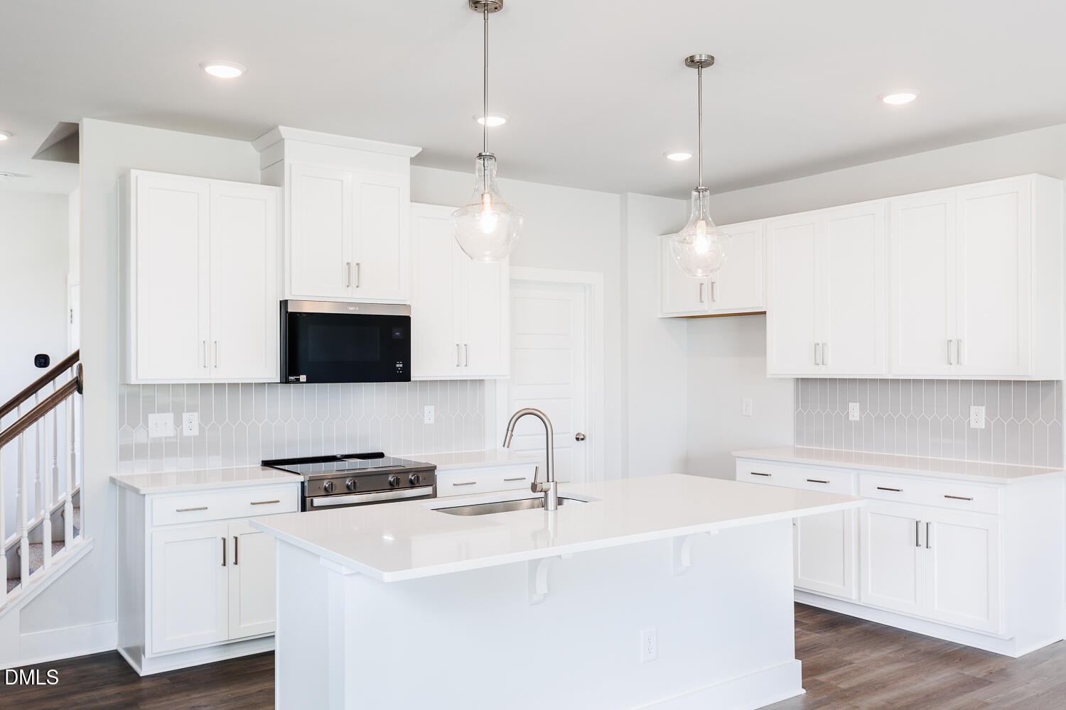 137 Silver Pine Drive