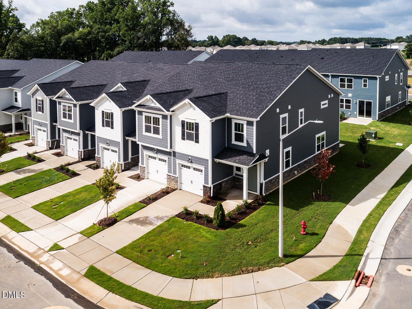 137 Silver Pine Drive