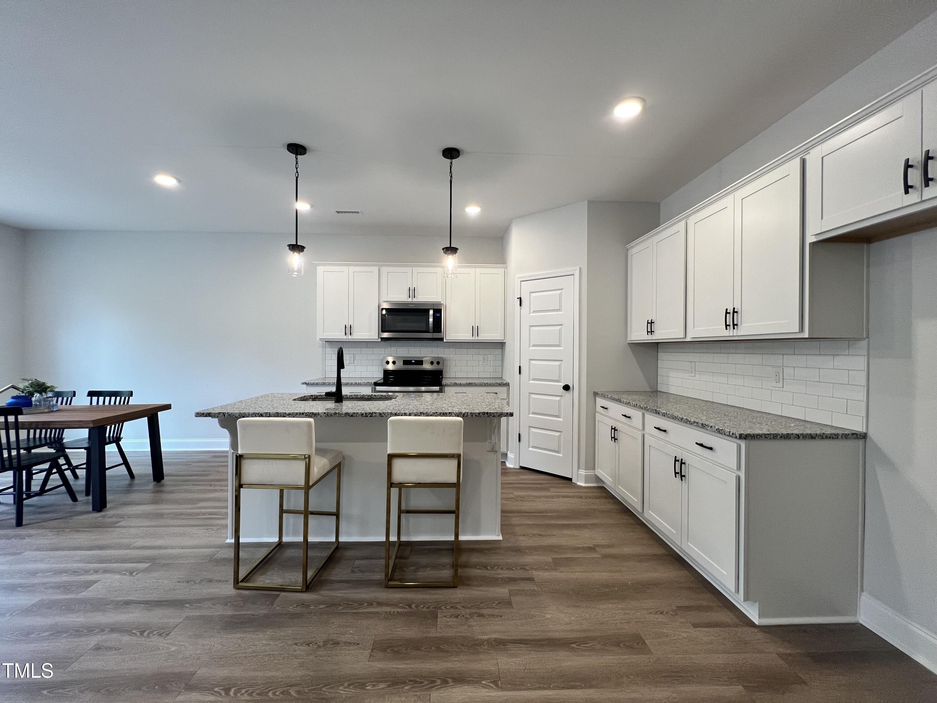 152 S Mistflower Street