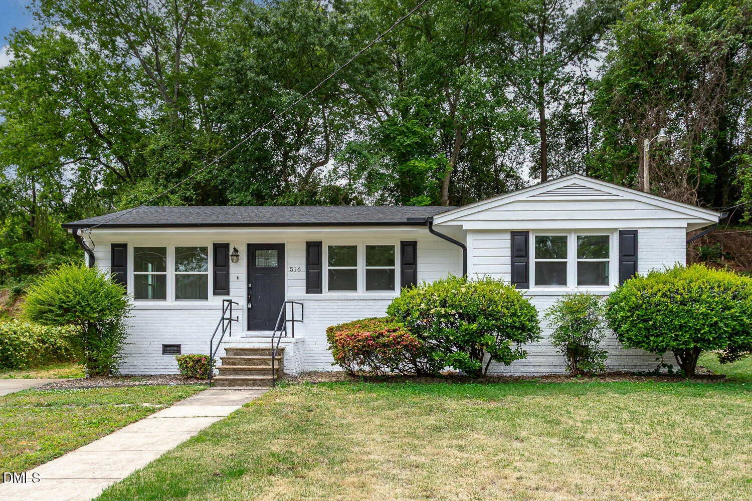 516 Calloway Drive