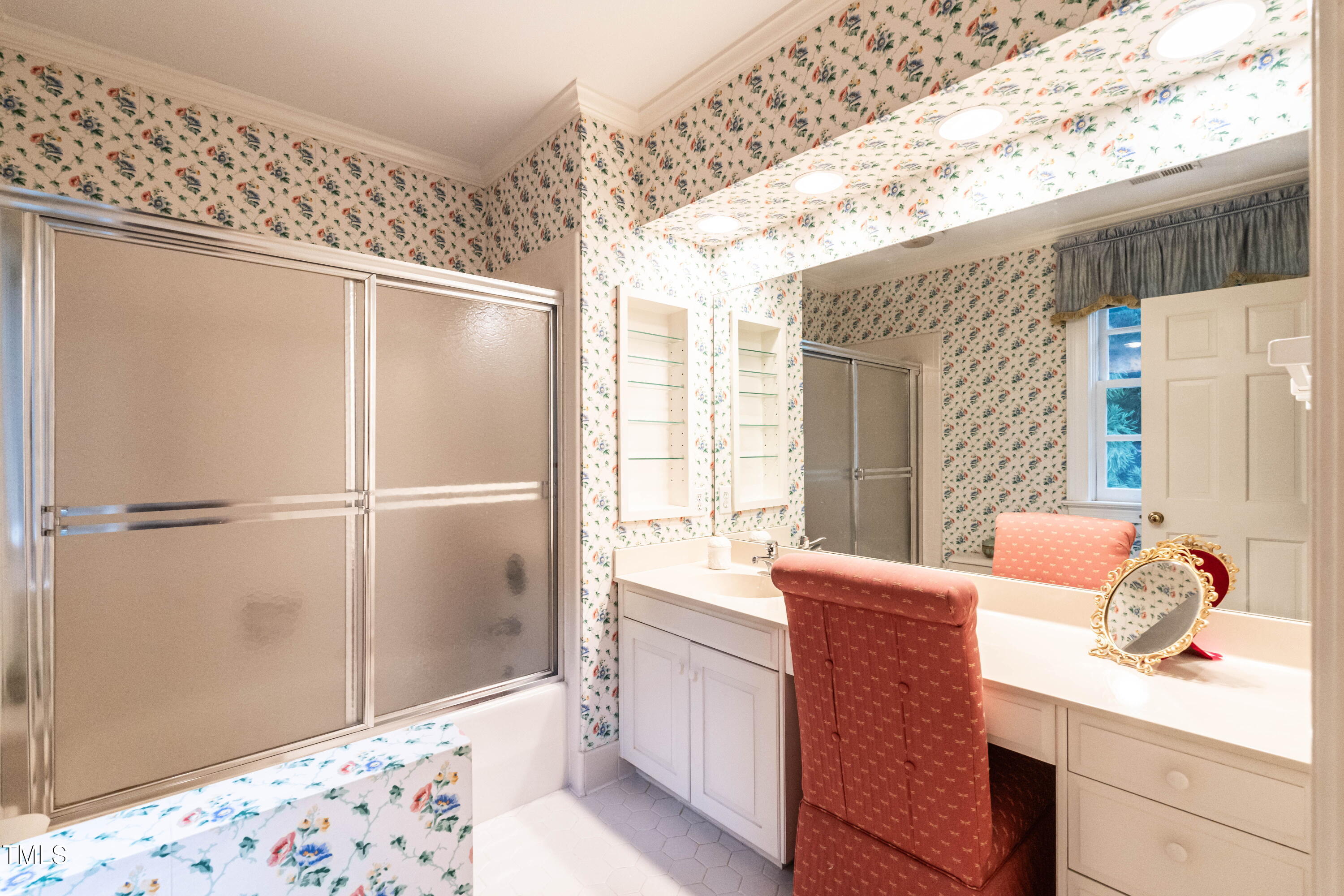 Raleigh, North Carolina 27608, United States, 3 Bedrooms Bedrooms, ,4 BathroomsBathrooms,Residential,Active,140260