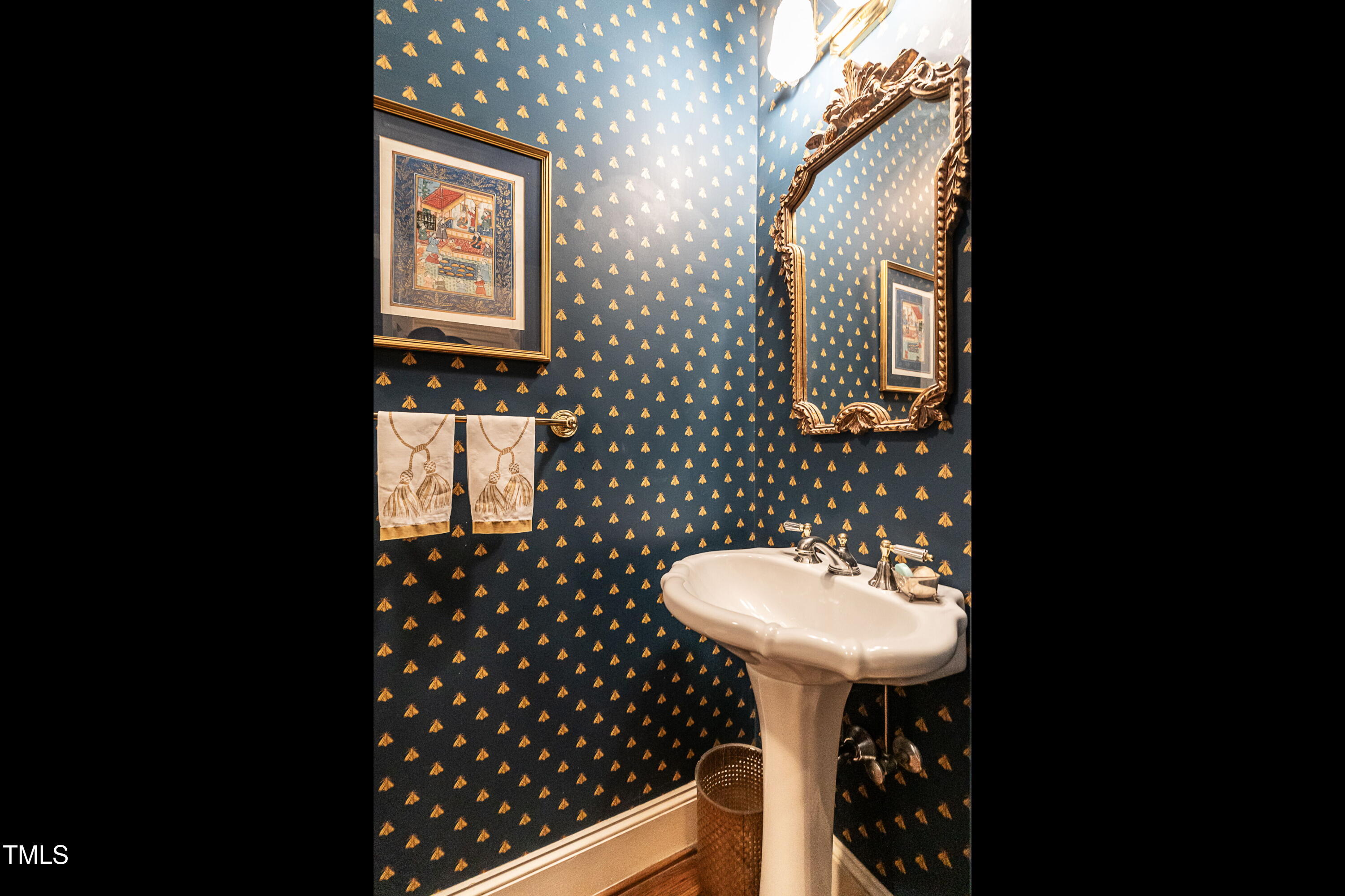 Raleigh, North Carolina 27608, United States, 3 Bedrooms Bedrooms, ,4 BathroomsBathrooms,Residential,Active,140260