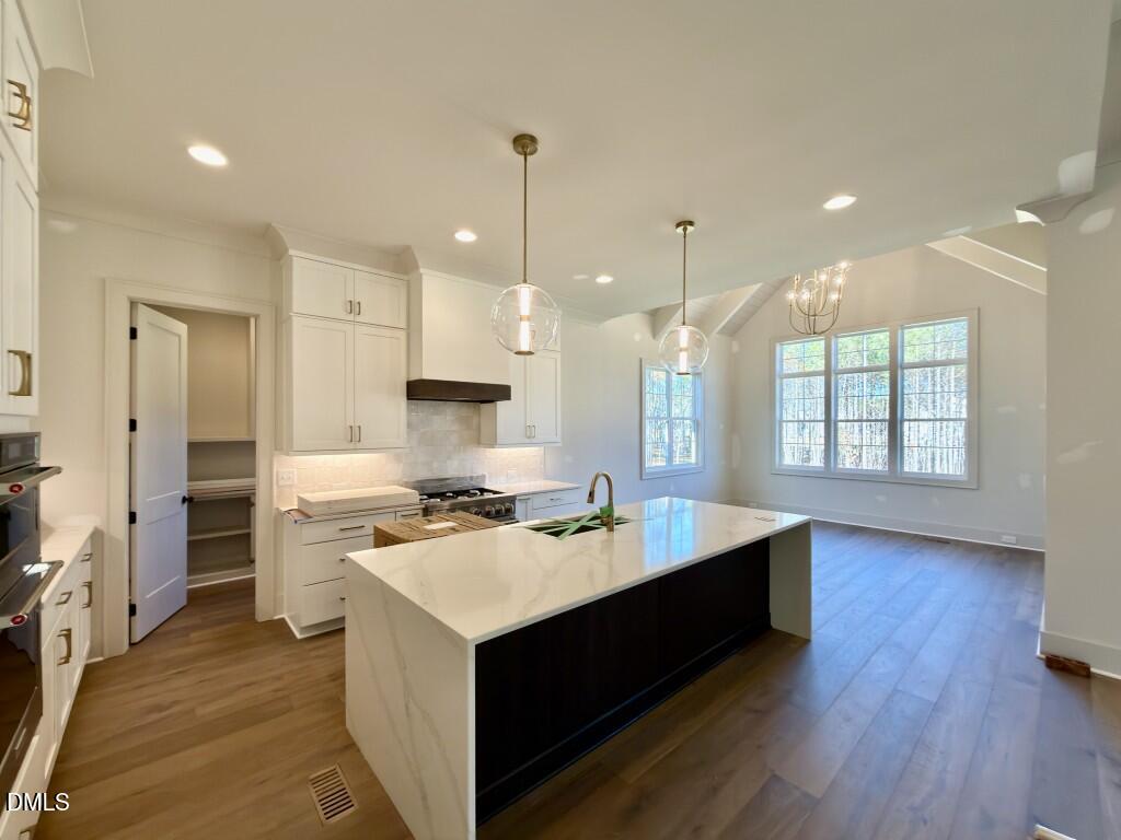 35 Chestnut Oak Drive