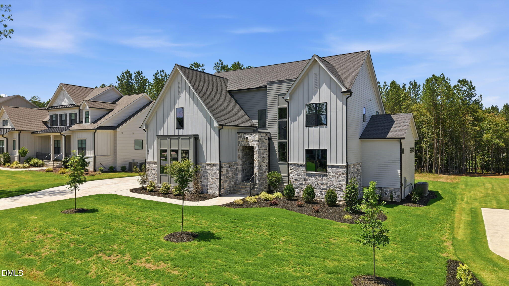 35 Chestnut Oak Drive