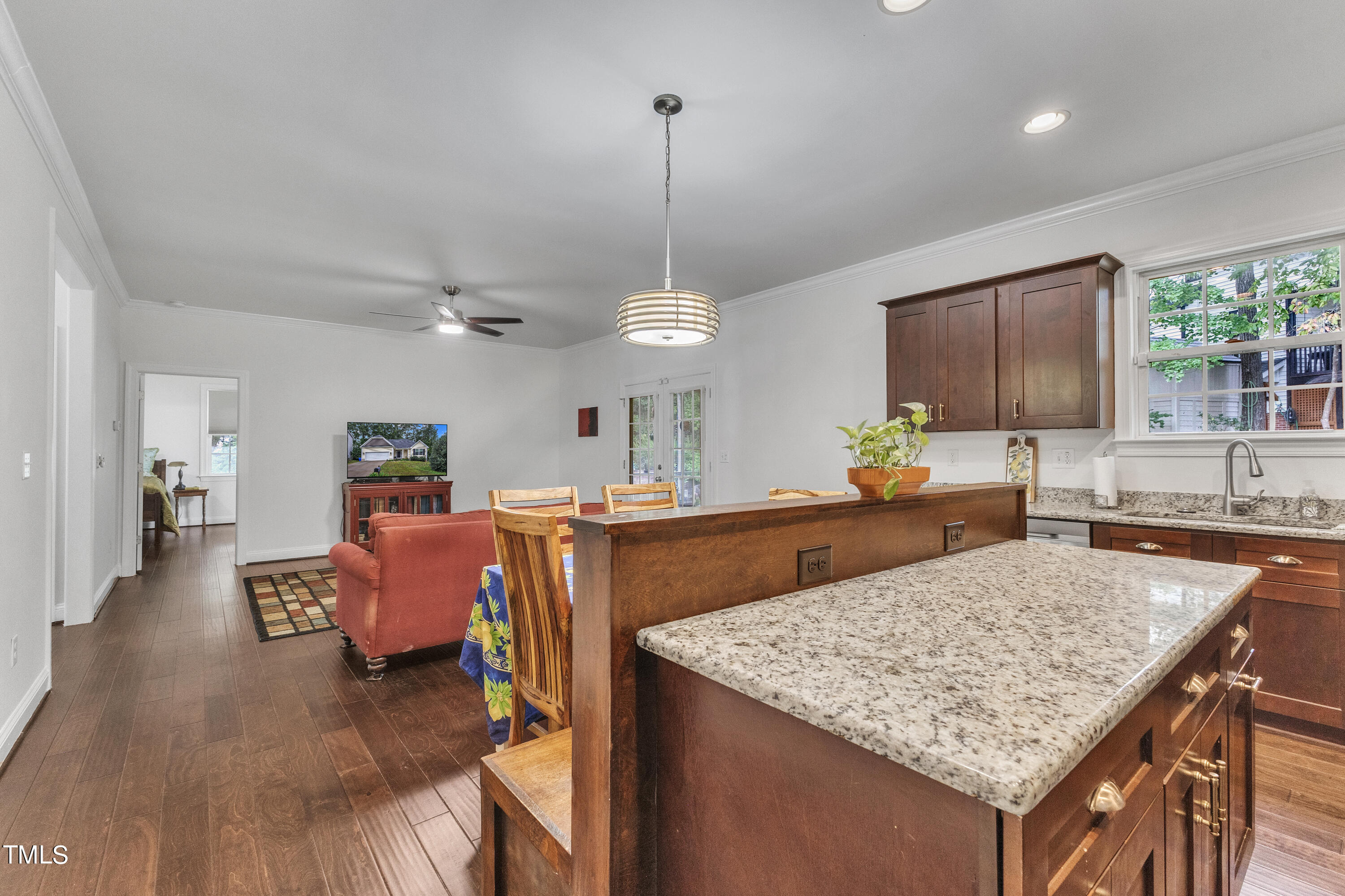 500 Creek Valley Drive