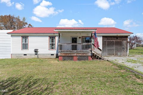 288 Baileys Crossroads Road Benson NC 27504