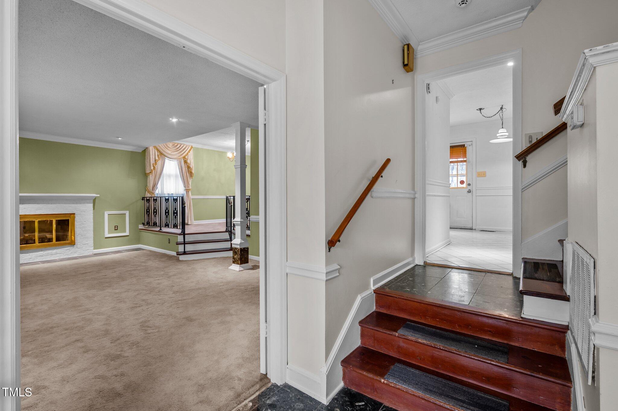 315 Dumont Drive