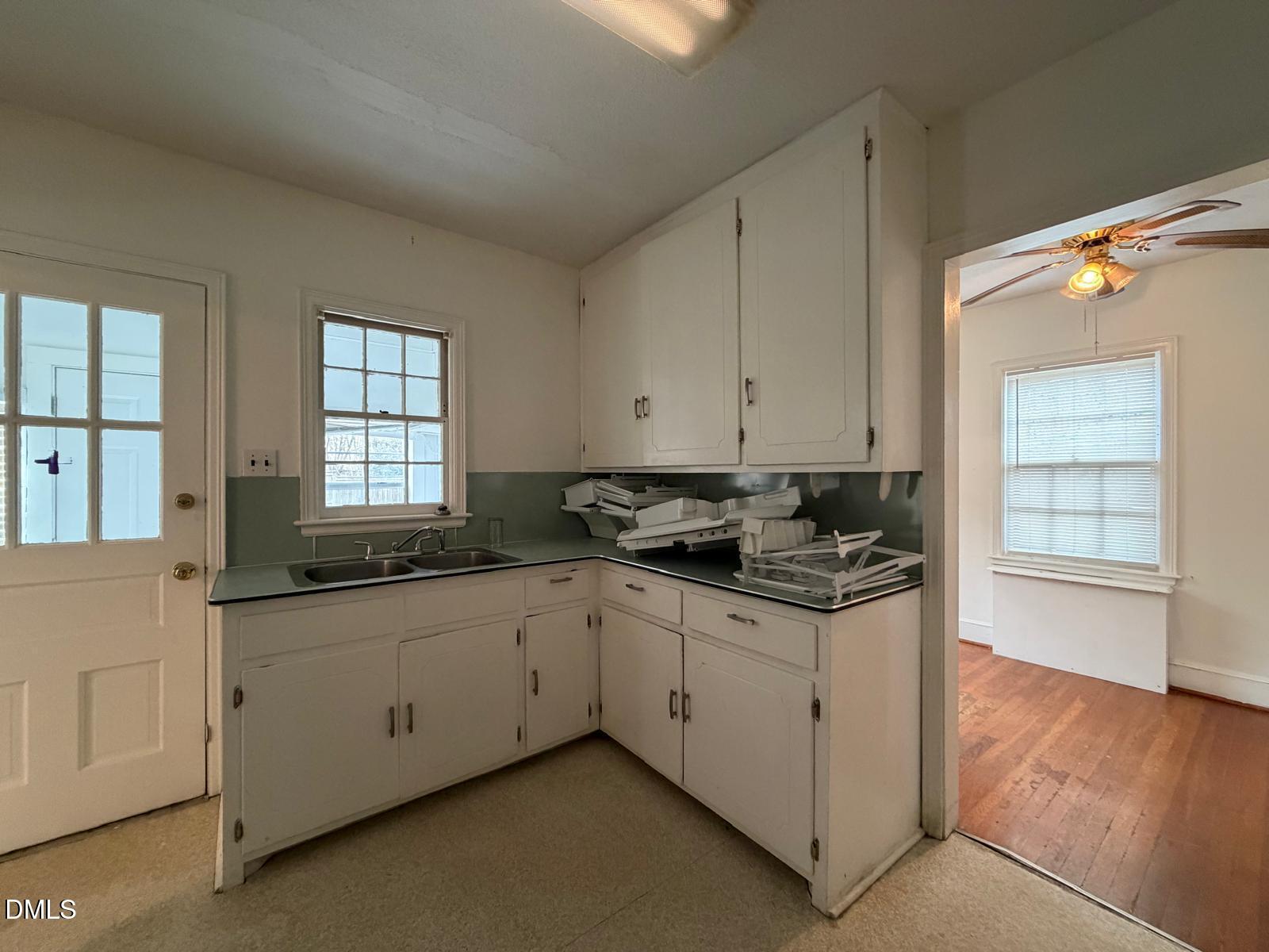 1711 Glendale Avenue