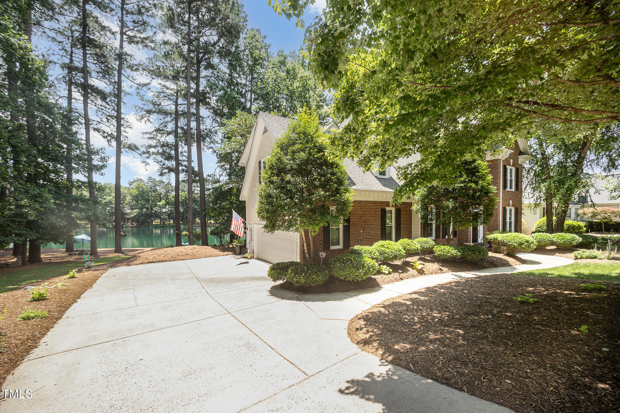 5216 Sunset Fairways Drive