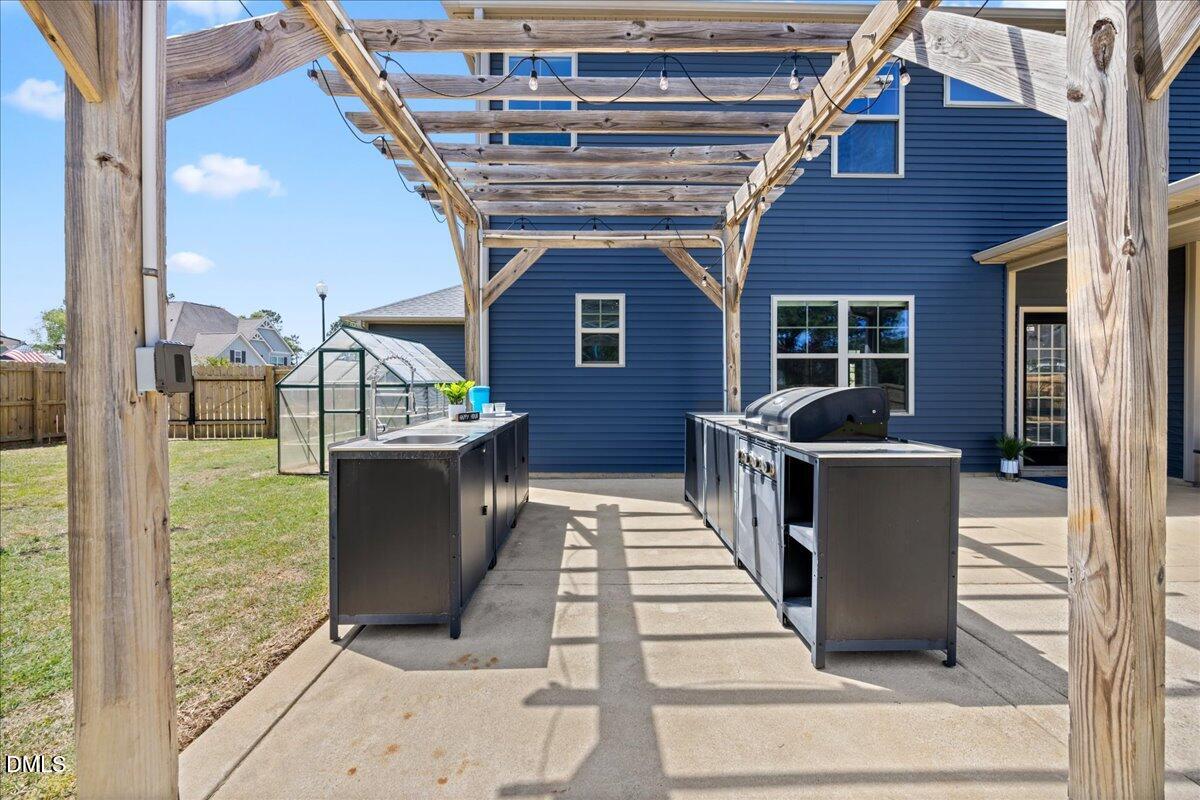 57 Seashore Point