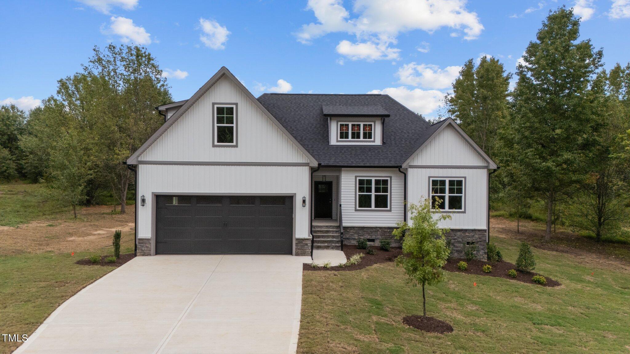 45 Leisure Lane 4