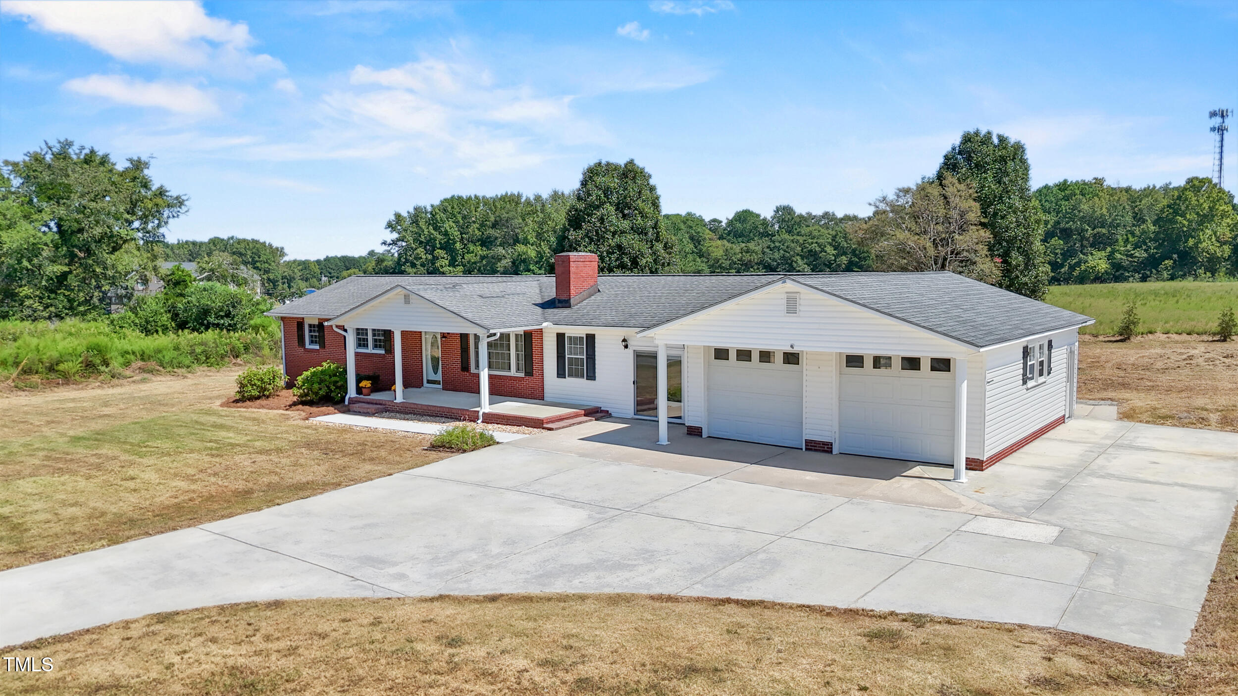 1580 N Honeycutt Street