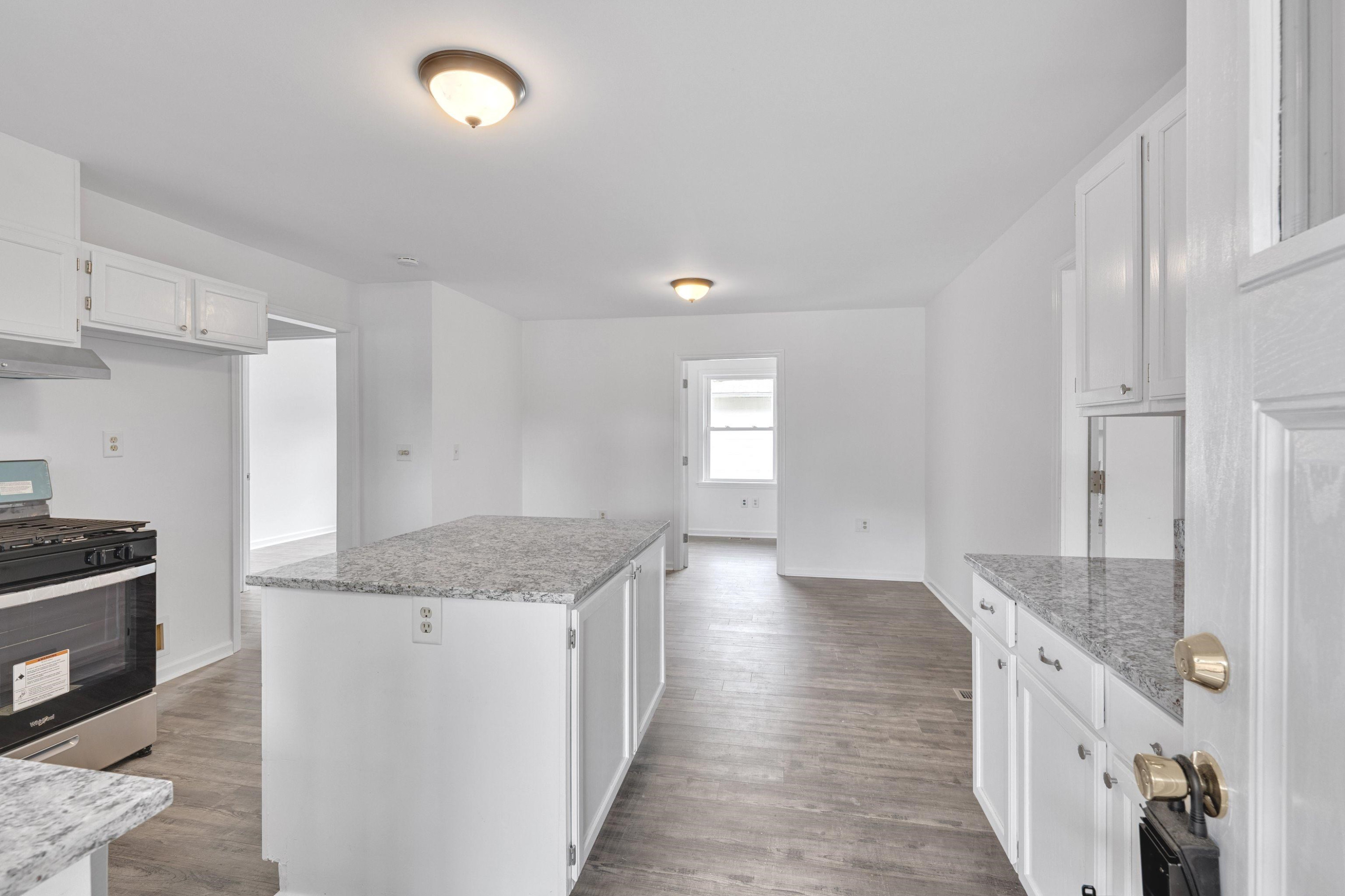 2171 Bud Lipscomb Road