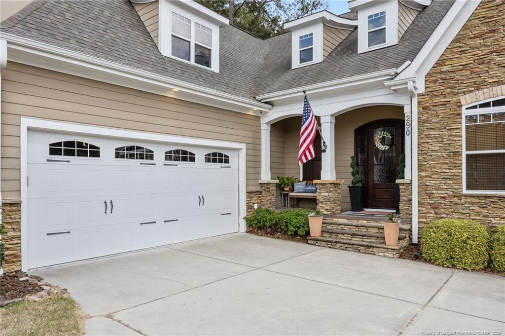 290 Legacy Lakes Way