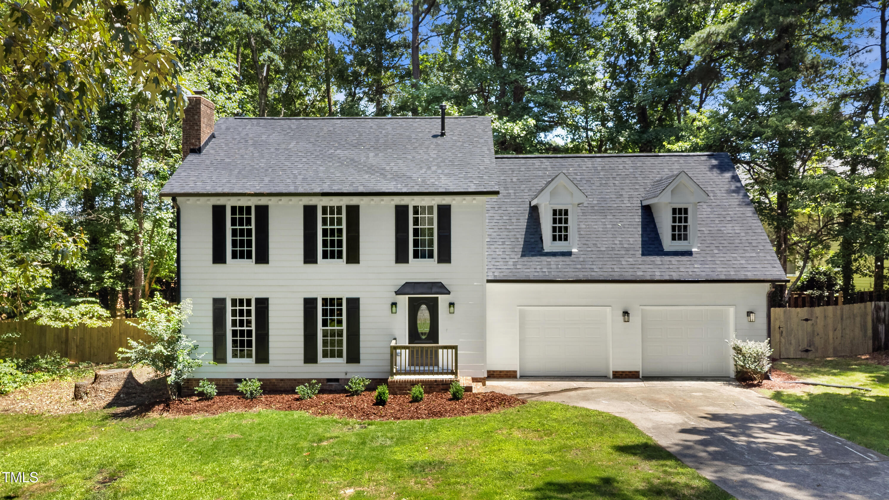 1609 Falls Court