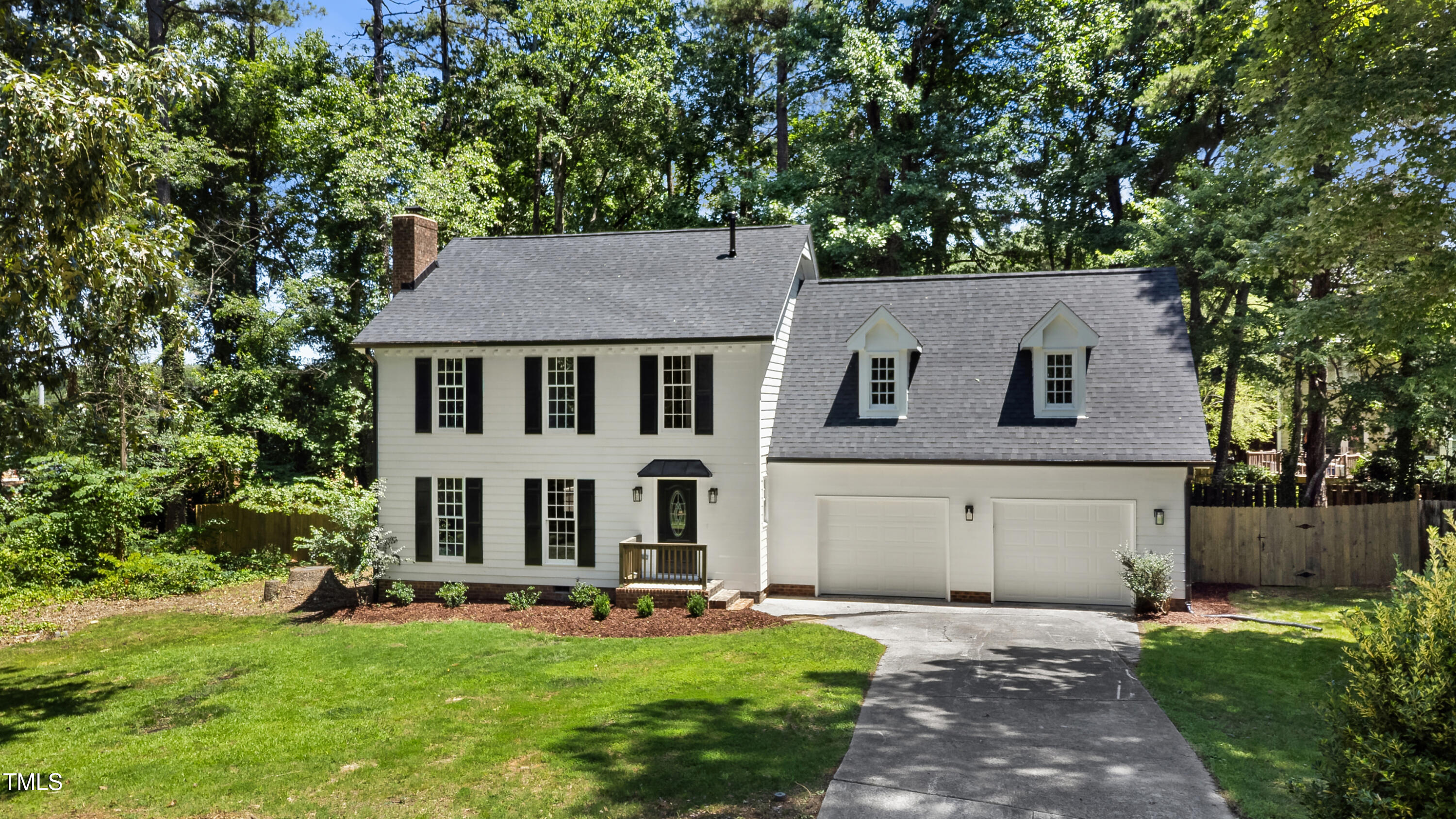 1609 Falls Court