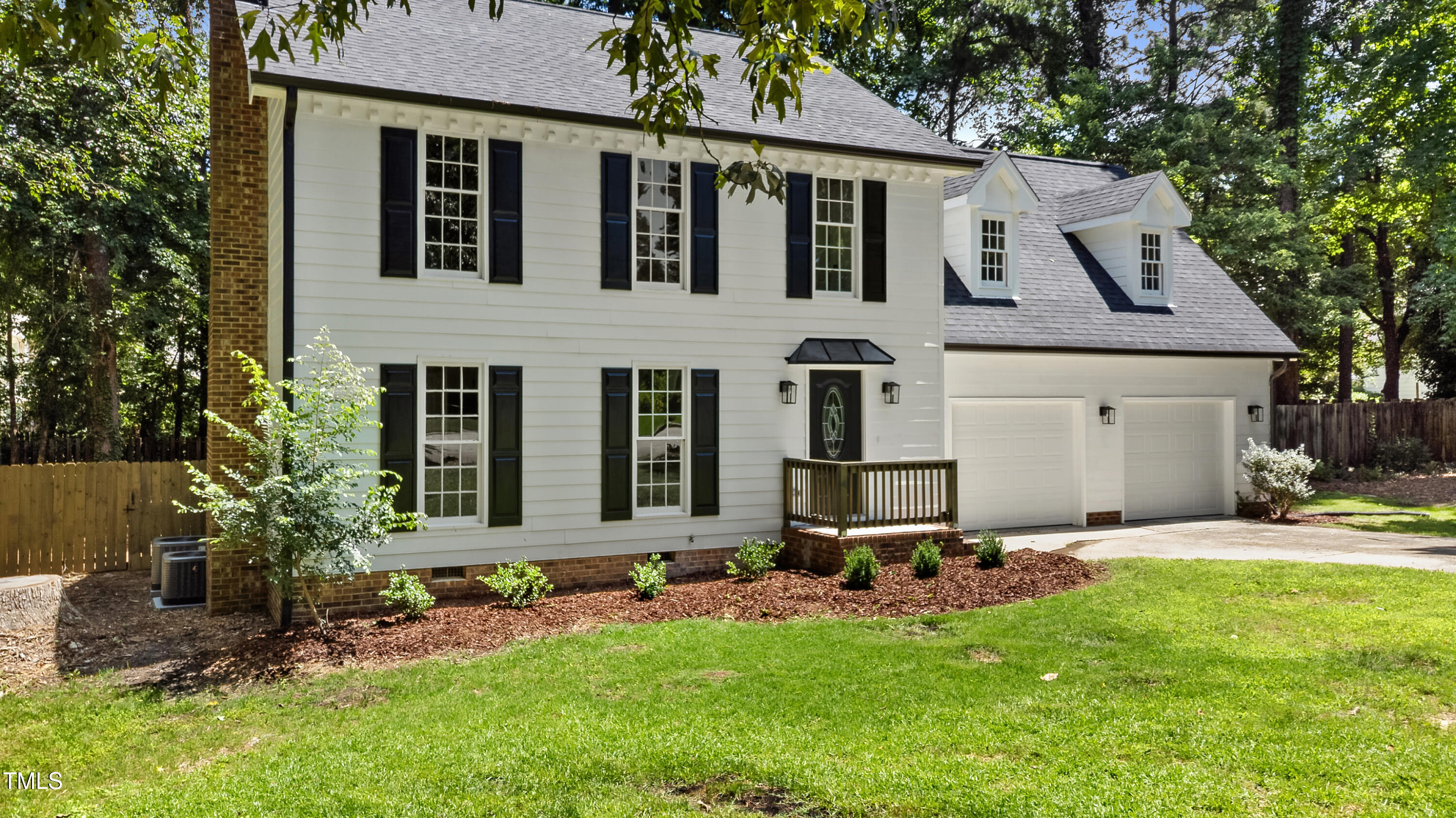 1609 Falls Court
