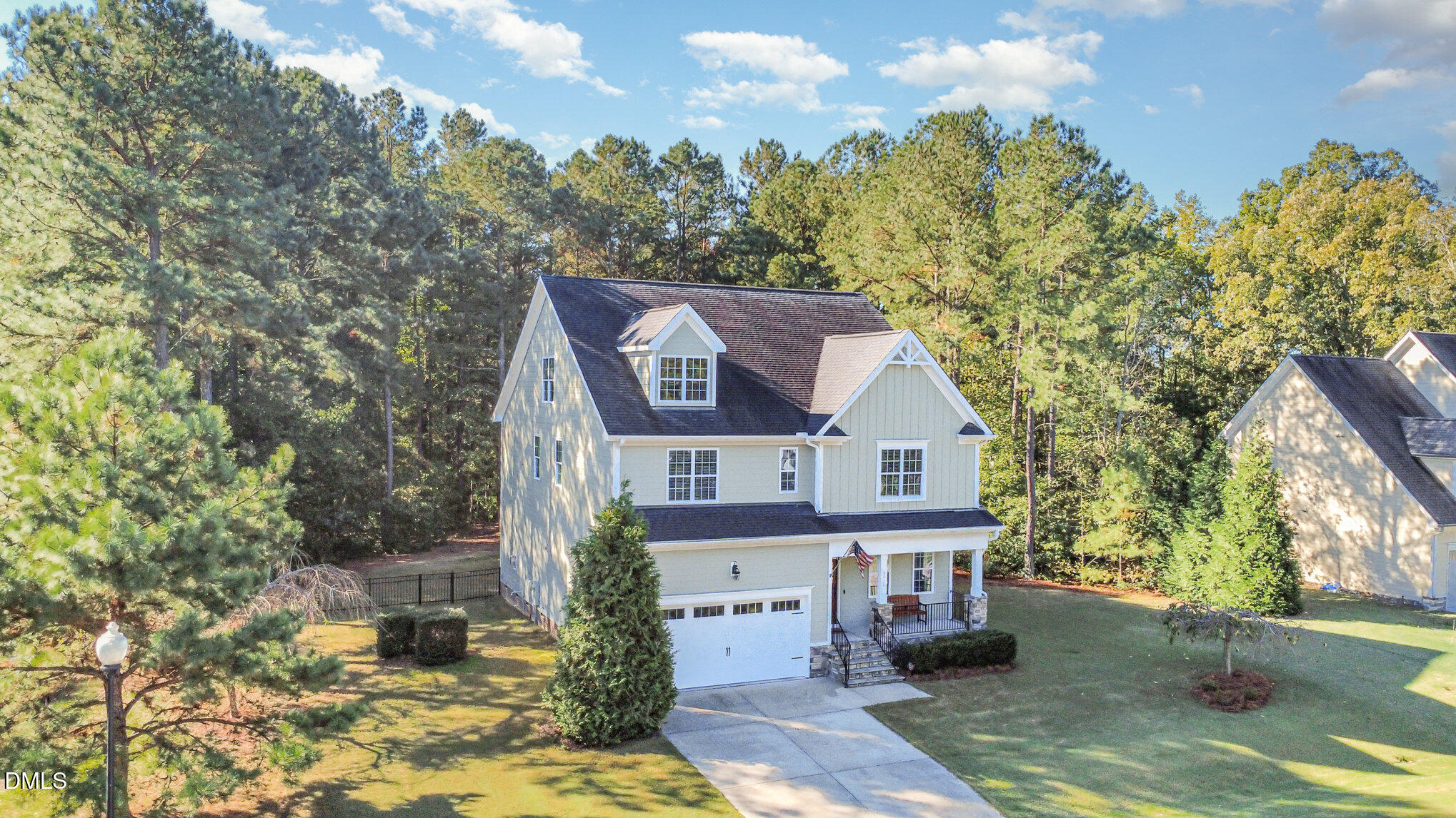 1121 Whitecroft Drive