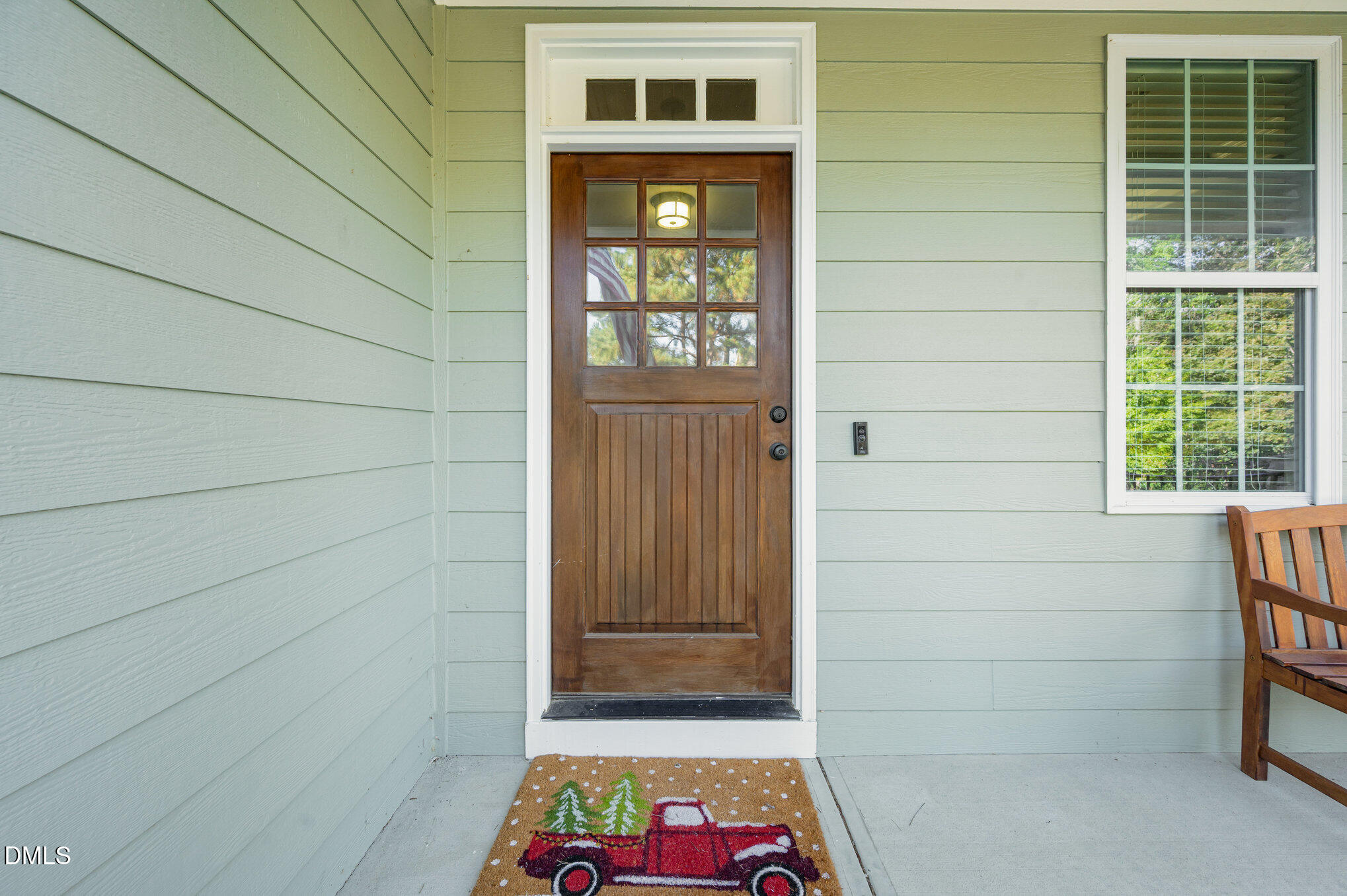 1121 Whitecroft Drive