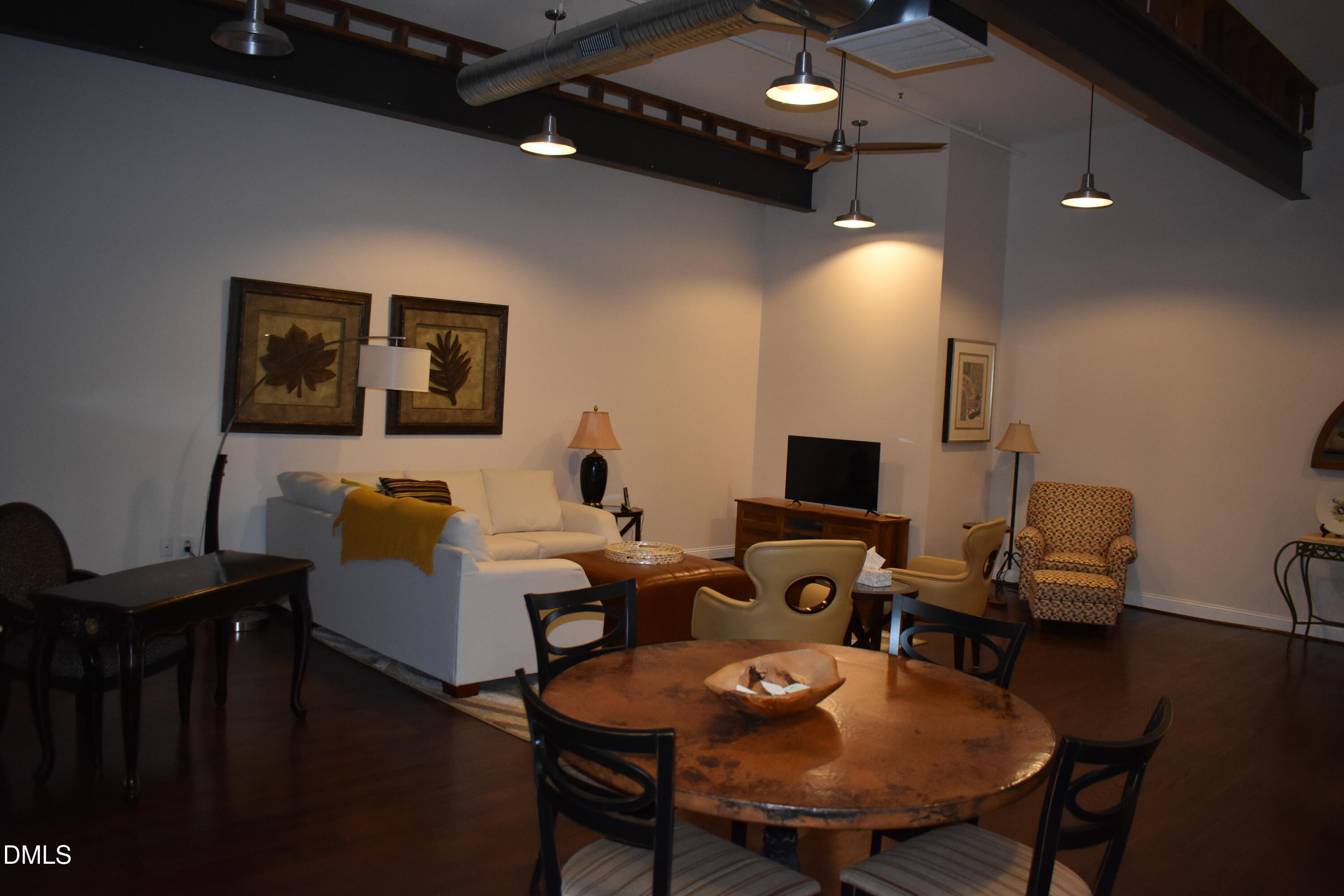 231-B N Chatham Avenue B