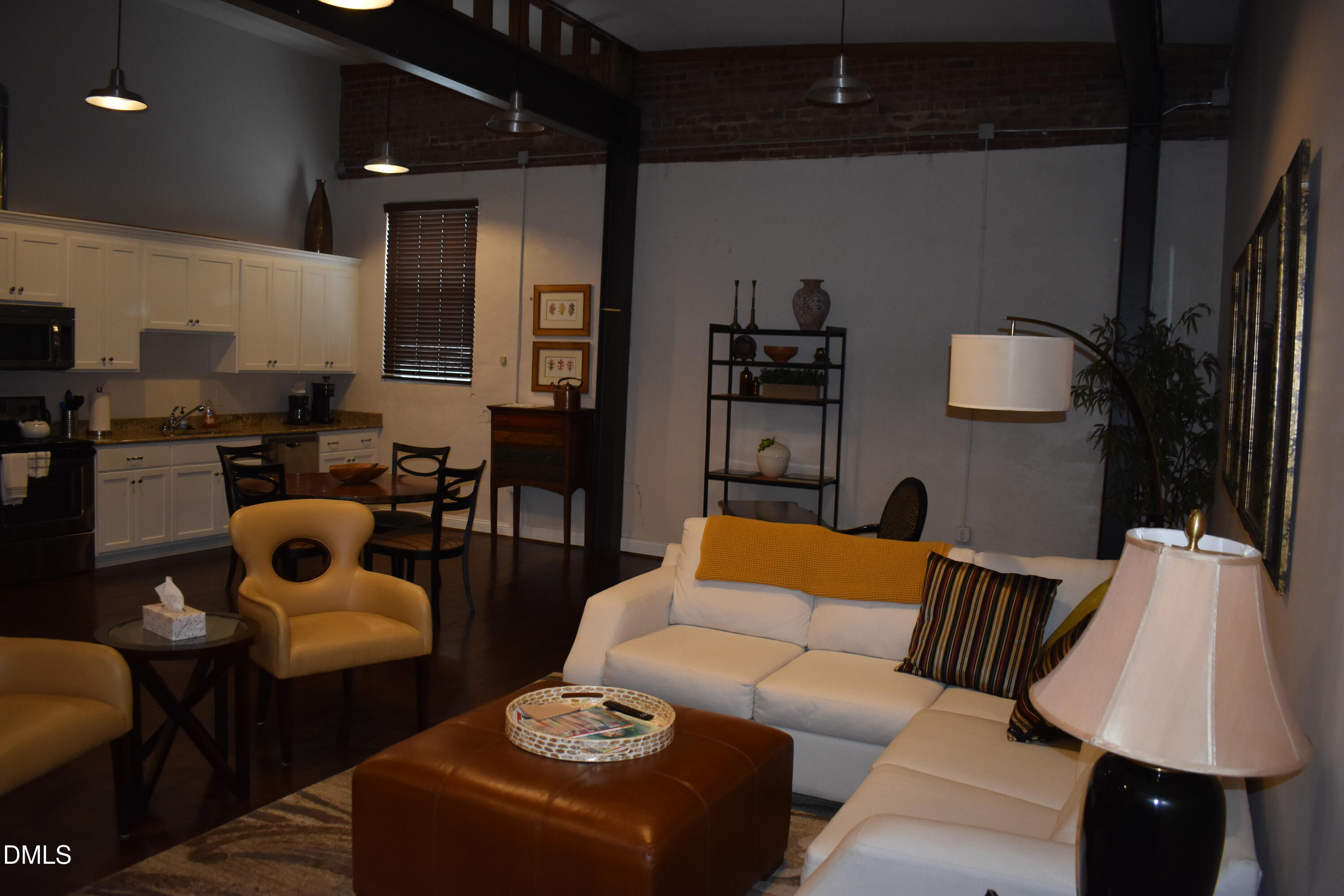231-B N Chatham Avenue B