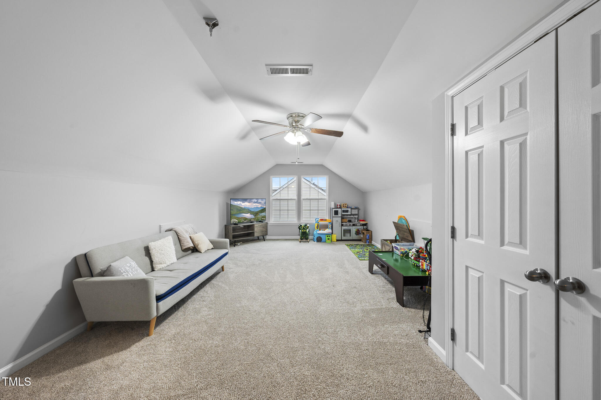 Knightdale, North Carolina 27545, United States, 3 Bedrooms Bedrooms, ,3 BathroomsBathrooms,Residential,Pending,5771