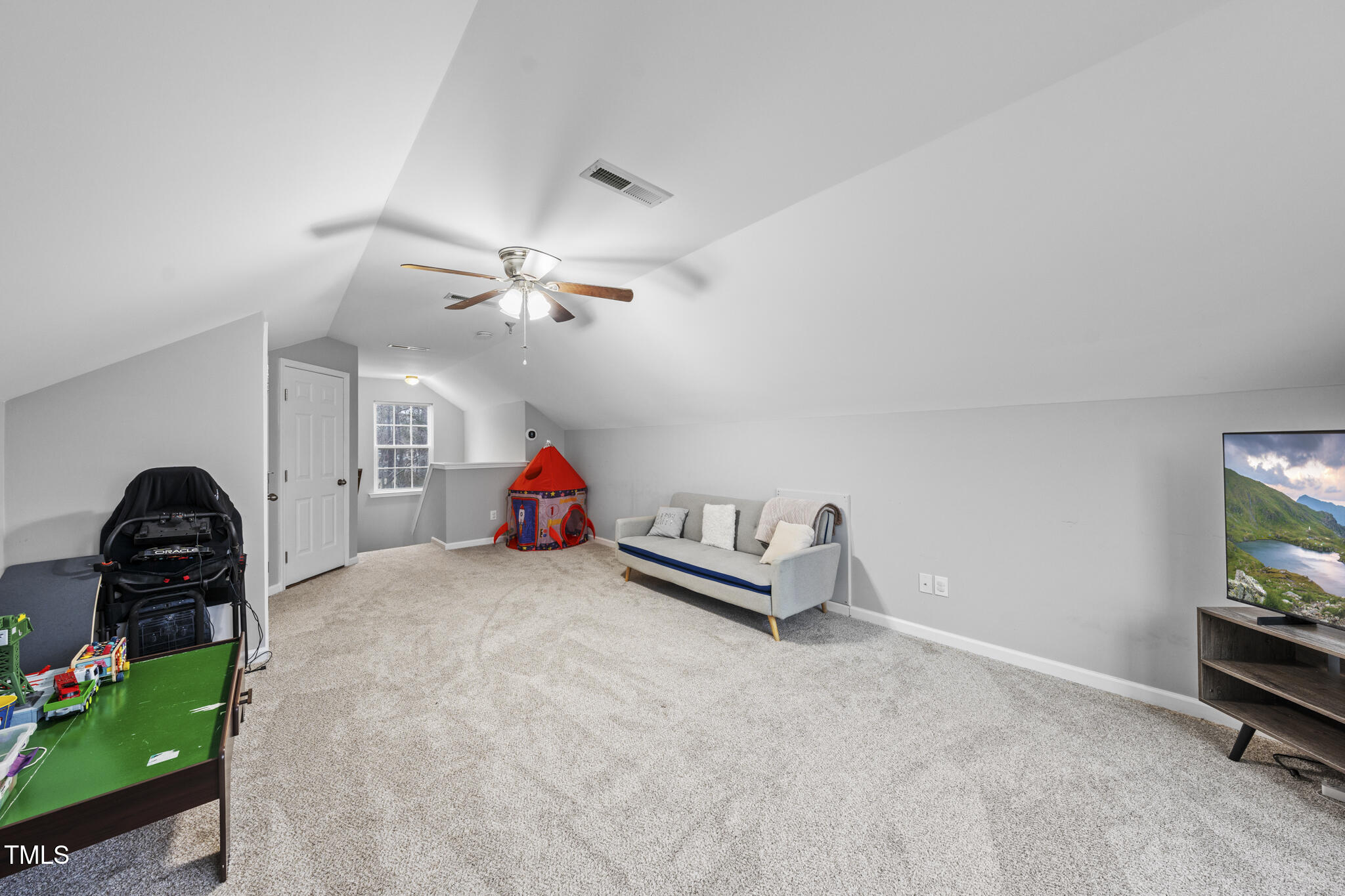 Knightdale, North Carolina 27545, United States, 3 Bedrooms Bedrooms, ,3 BathroomsBathrooms,Residential,Pending,5771