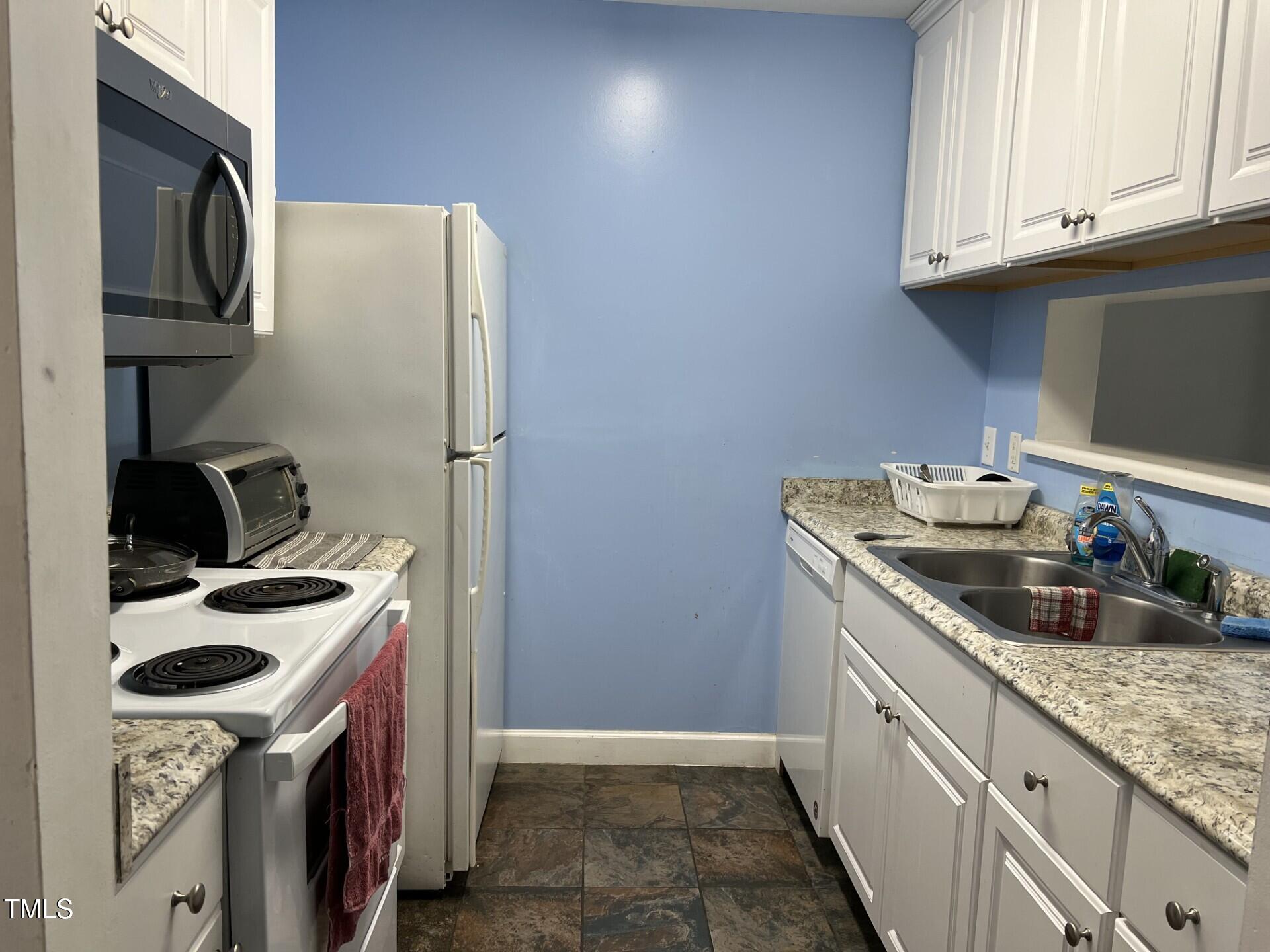 303 Smith Level Road E32