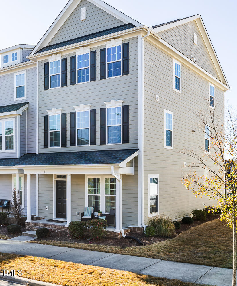 Raleigh, North Carolina 27616, United States, 4 Bedrooms Bedrooms, ,4 BathroomsBathrooms,Residential,Pending,17110