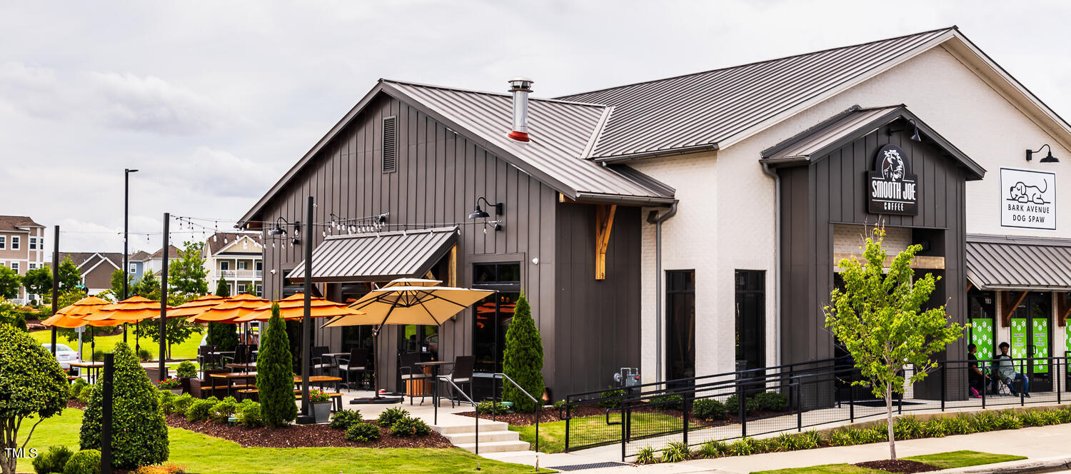 Raleigh, North Carolina 27616, United States, 4 Bedrooms Bedrooms, ,4 BathroomsBathrooms,Residential,Pending,17110