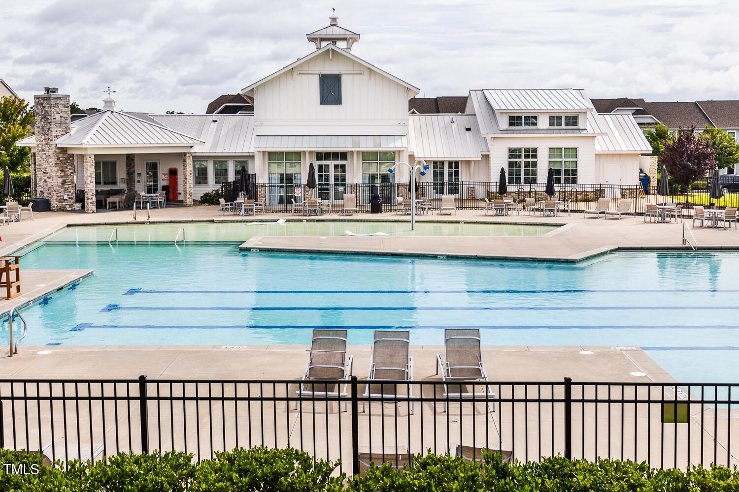 Raleigh, North Carolina 27616, United States, 4 Bedrooms Bedrooms, ,4 BathroomsBathrooms,Residential,Pending,17110