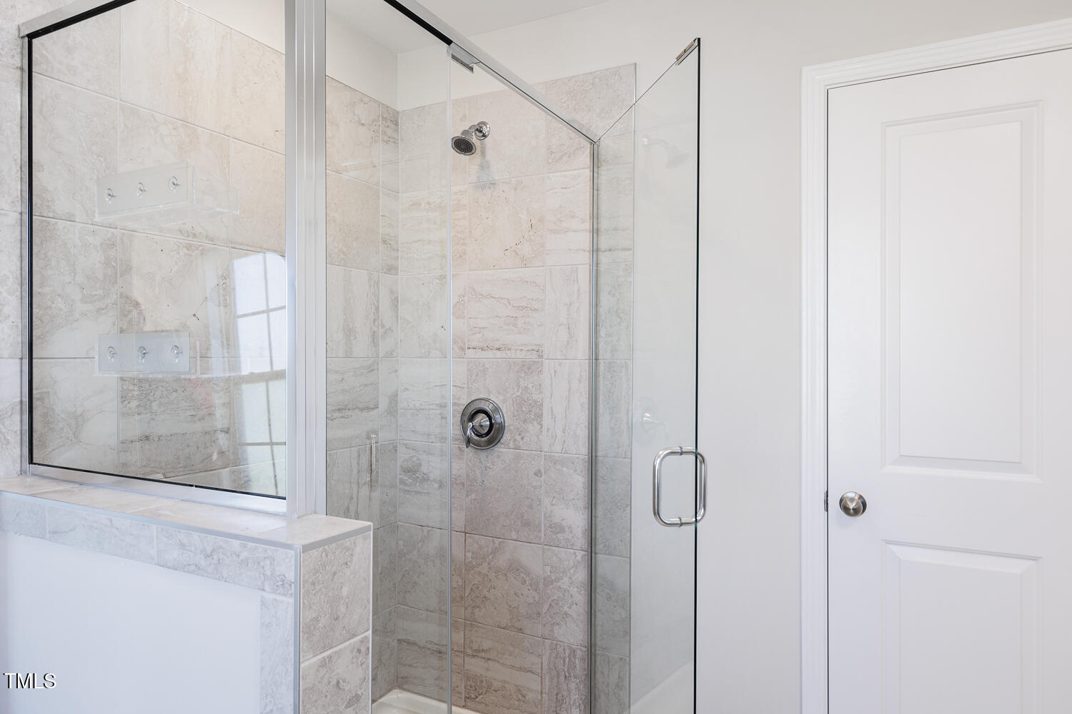 Raleigh, North Carolina 27616, United States, 4 Bedrooms Bedrooms, ,4 BathroomsBathrooms,Residential,Pending,17110