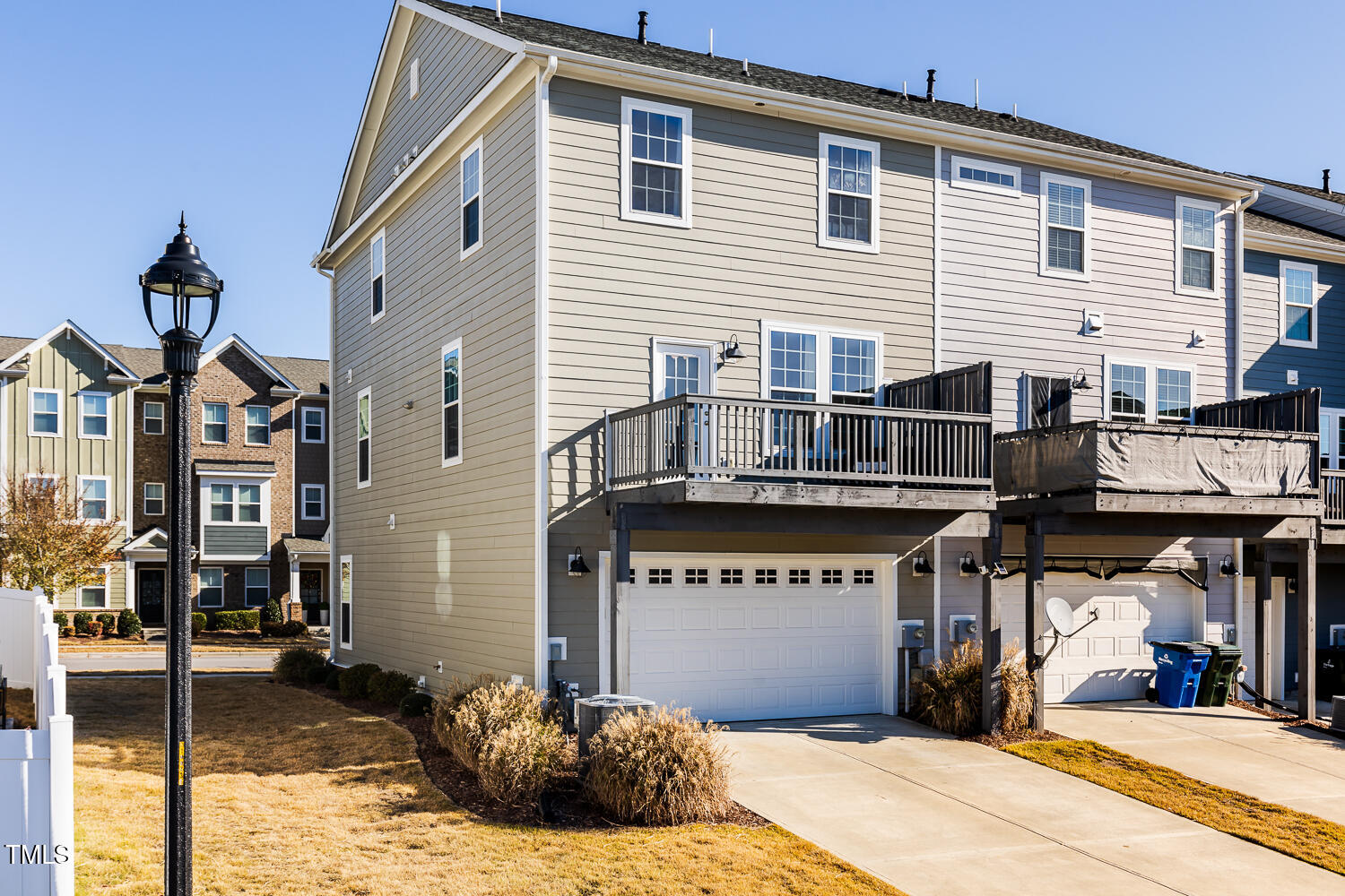 Raleigh, North Carolina 27616, United States, 4 Bedrooms Bedrooms, ,4 BathroomsBathrooms,Residential,Pending,17110