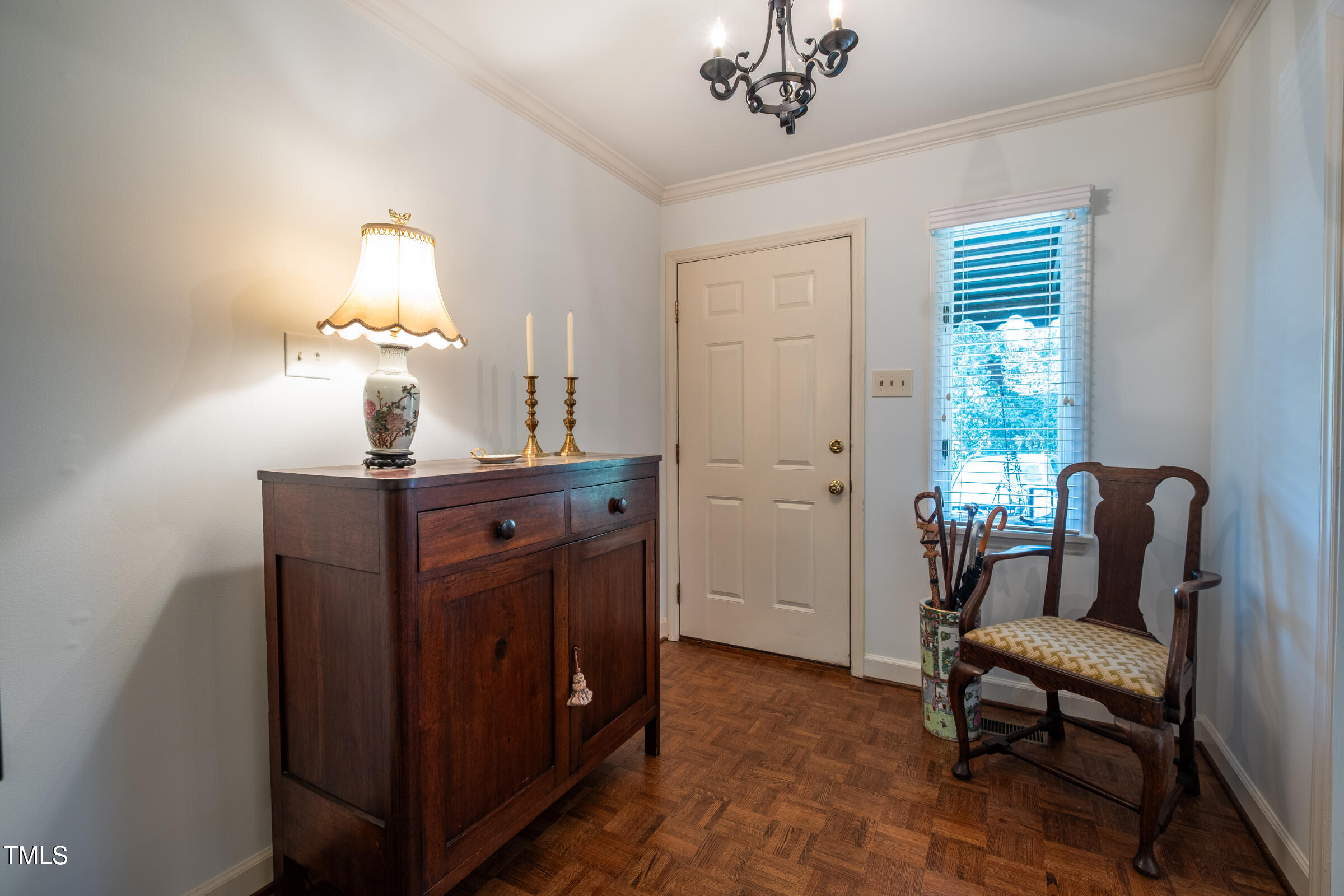 114 Montrose Drive 114