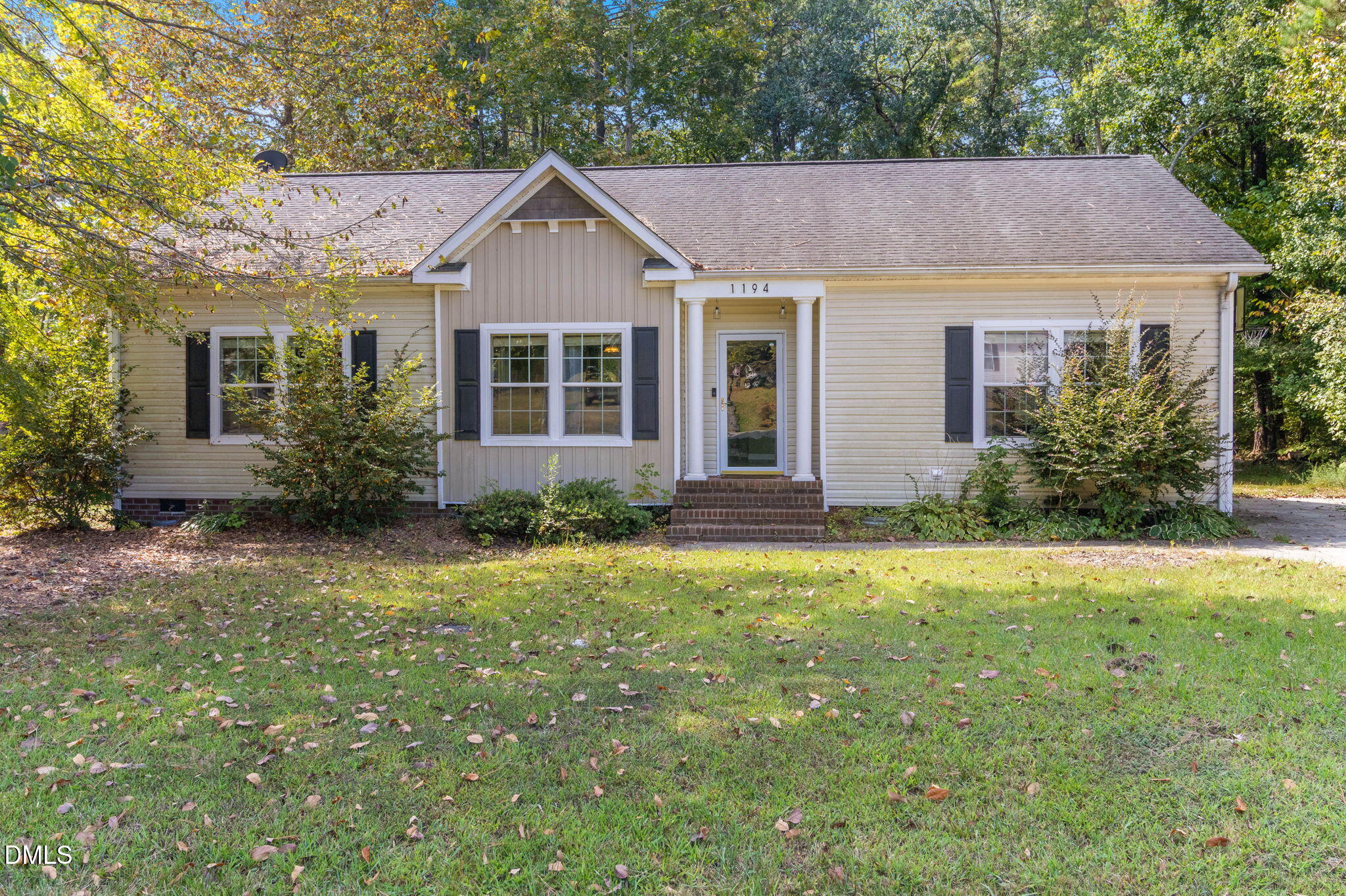 1194 E Middleton Drive