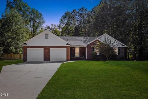 7679 Spurge Drive Fayetteville NC 28311