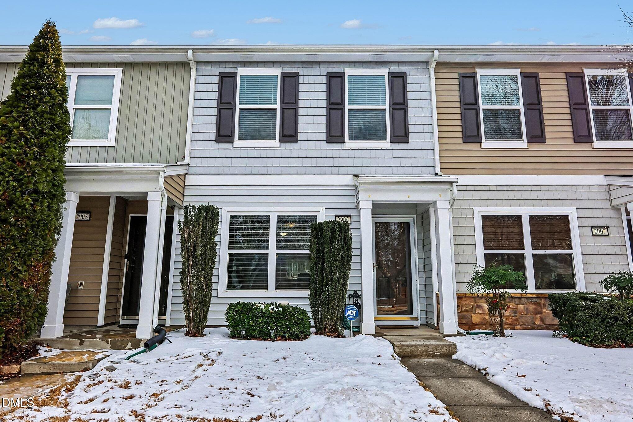 2905 Berkeley Springs