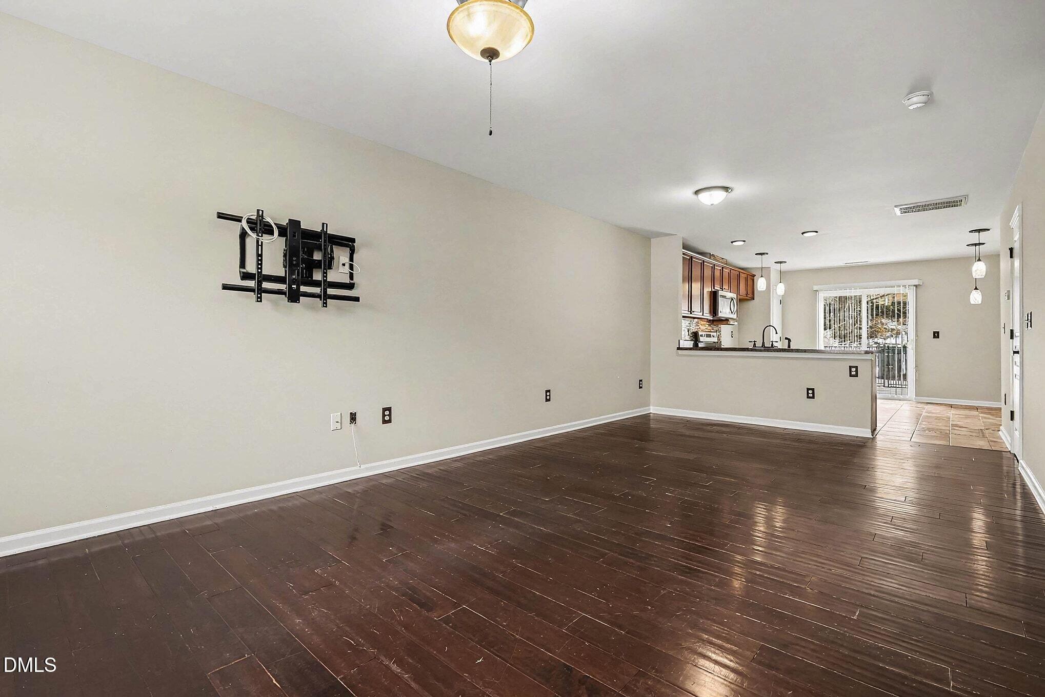 2905 Berkeley Springs