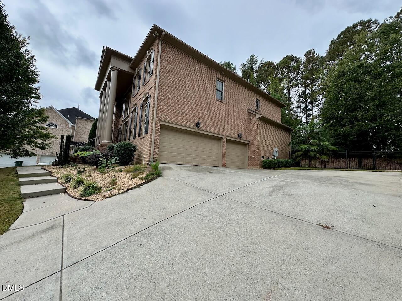 1106 Grogans Mill Drive