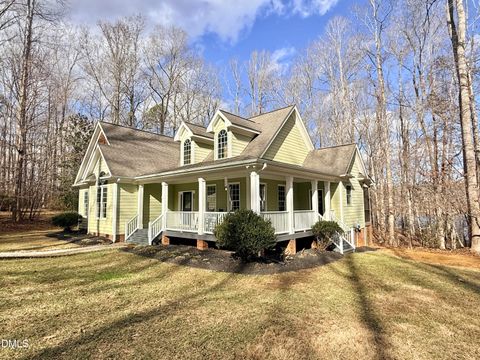 199 Oakwood Lane Roxboro NC 27574