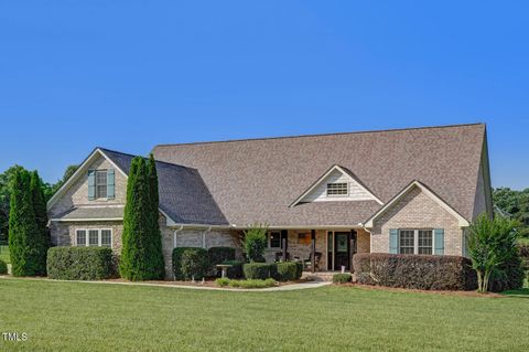 183 Oak Leaf Drive Reidsville NC 27320